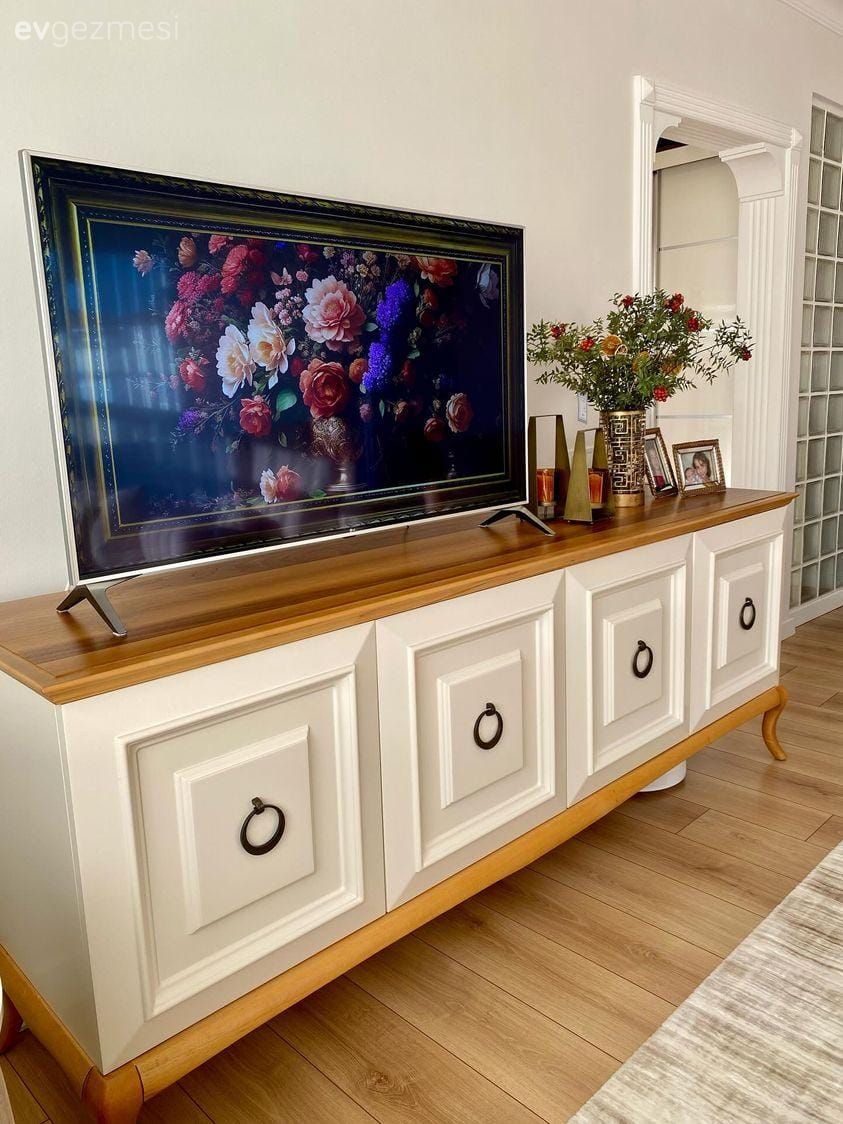 Tv ünitesi, Tv ünitesi aksesuarları, Ev Aksesuar, Ev bitkisi, Orta sehpa, Sehpa, Saksı, Dekoratif Objeler