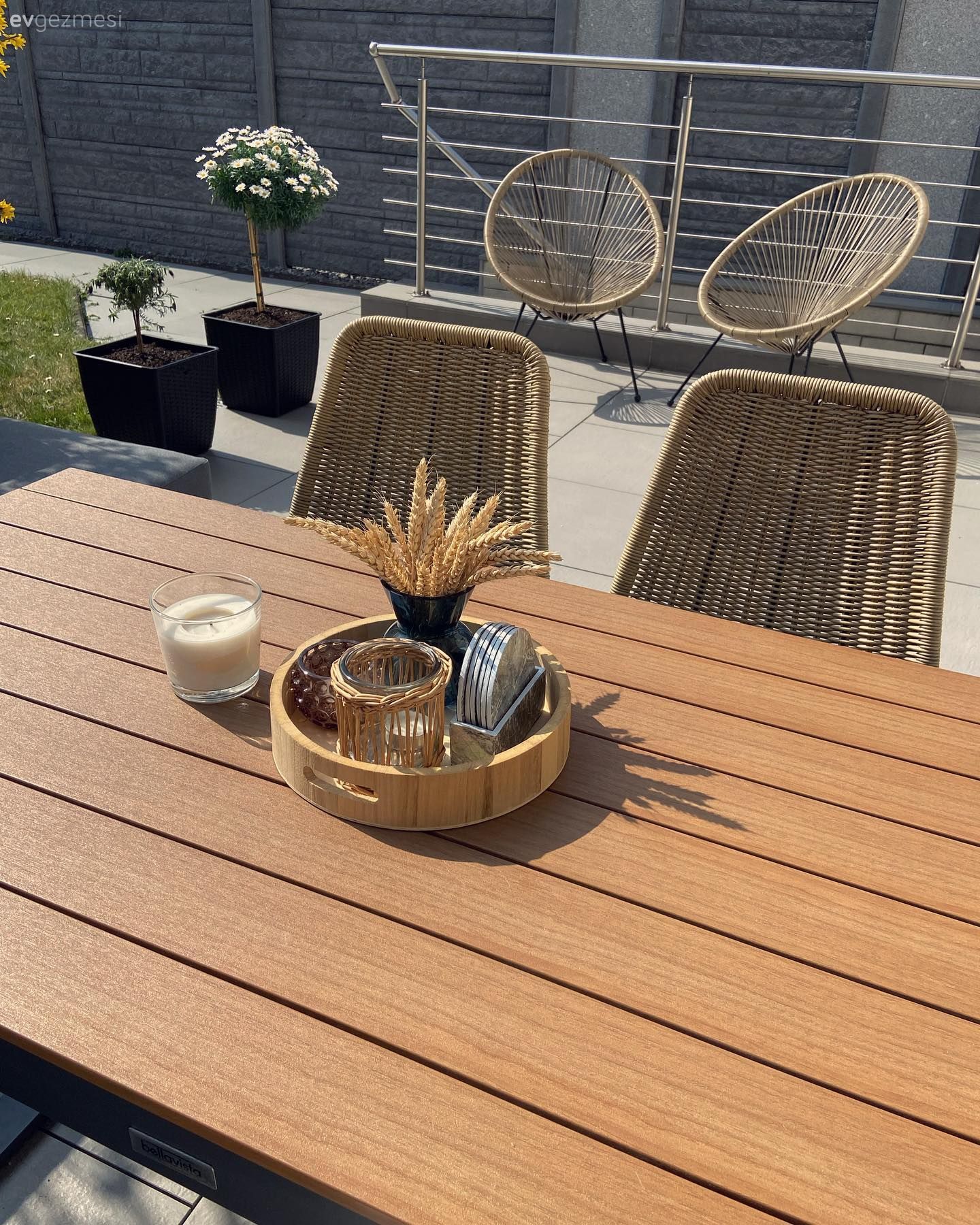 Bu Modern Evde Sıcaklık Kaynağı Ahşaplar!