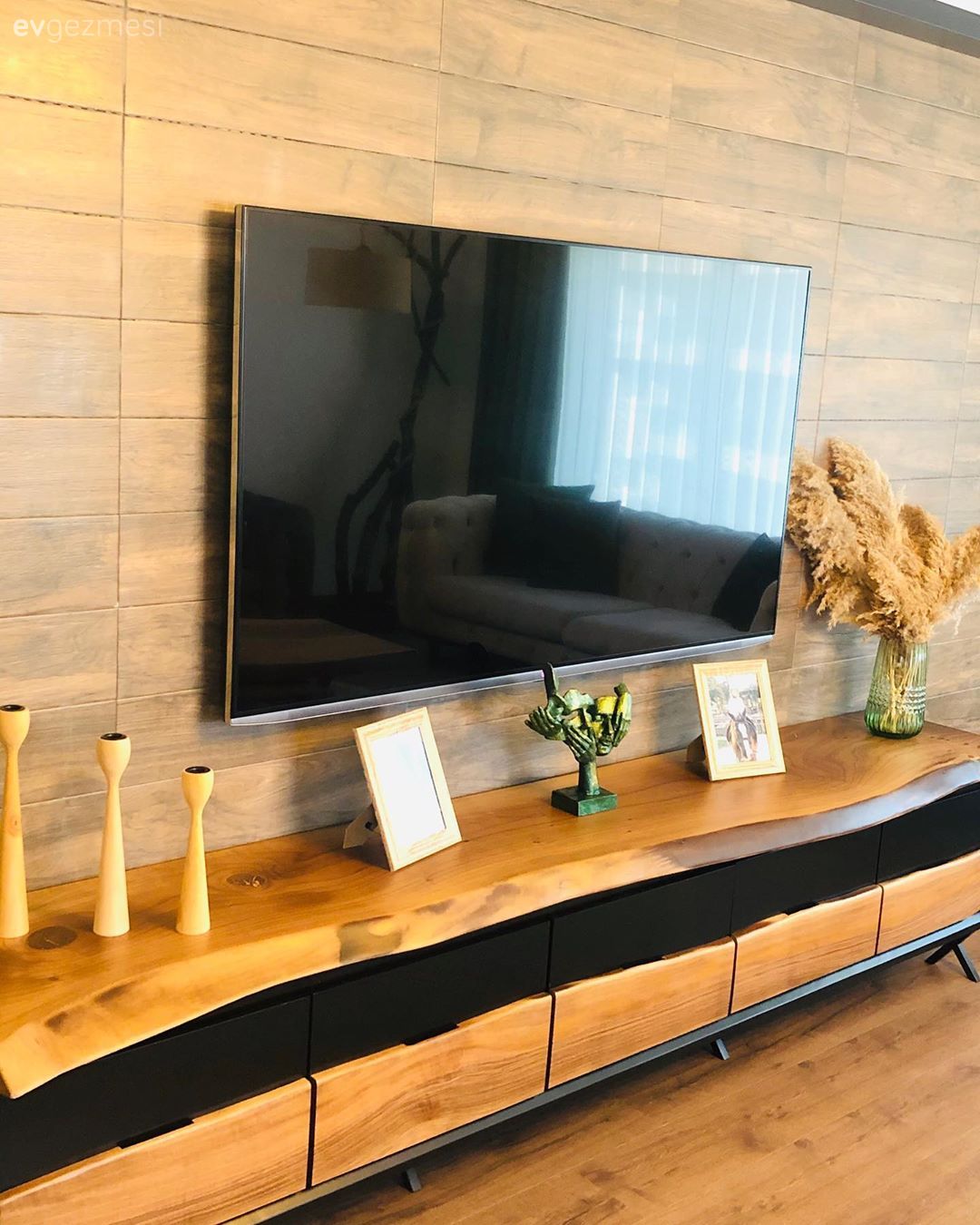 Ahşap Mobilya, Tv ünitesi, Tv ünitesi aksesuarları, Ev Aksesuar, Siyah, Dekoratif Objeler, Vazo, Pampas otu