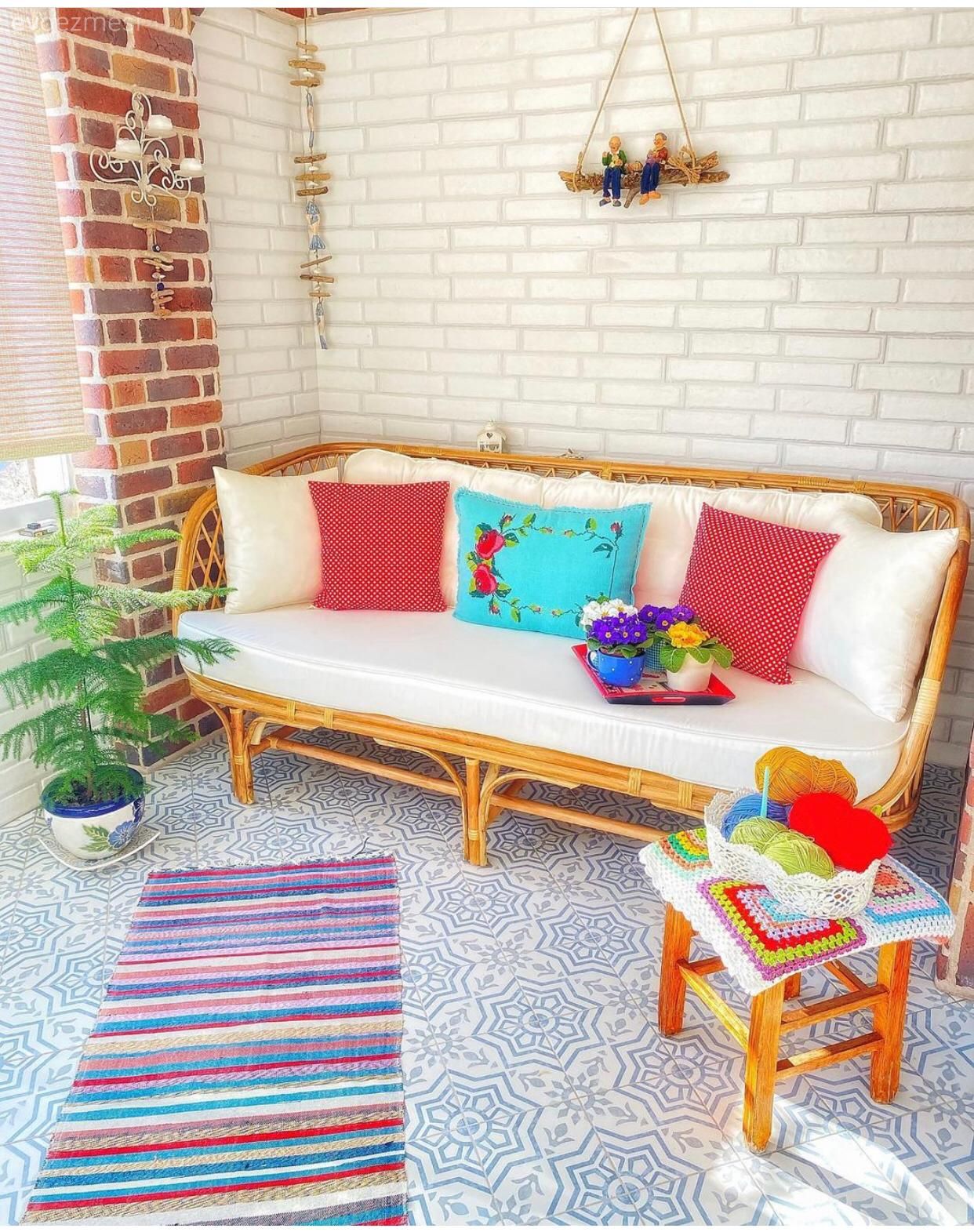 Bu Balıkesir Evi Ofis Gibi Döşenen Evlere İnat Her Detayıyla Çok Sıcak!