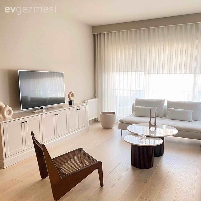 Salon, İskandinav, Modern, Köşe koltuk, Koltuk takımı, Hasır sandalye, Orta sehpa, Sehpa, Yuvarlak sehpa, Tv ünitesi, Tv ünitesi aksesuarları, Ev Aksesuar, Tül perde, Perde, Kırlent, Ev tekstili