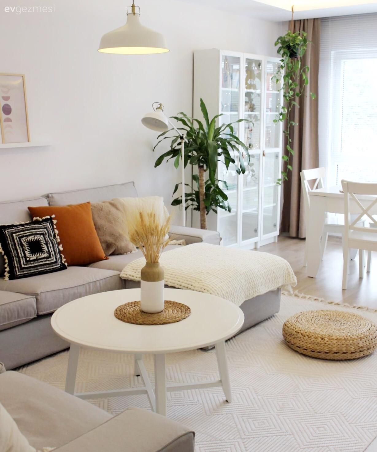 İskandinav Ruhlu Bu Evde Turuncunun Sesi  Her Köşede!