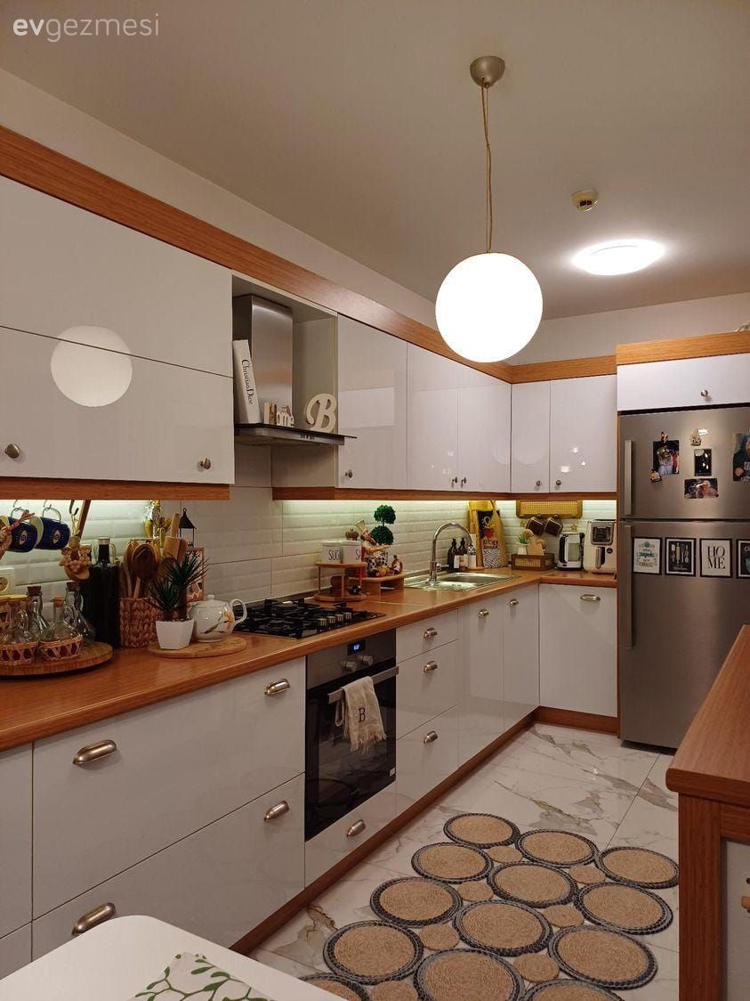 Nostaljik Ambiyansa Sahip Bu Mutfakta Ahşaplar Vazgeçilmez!