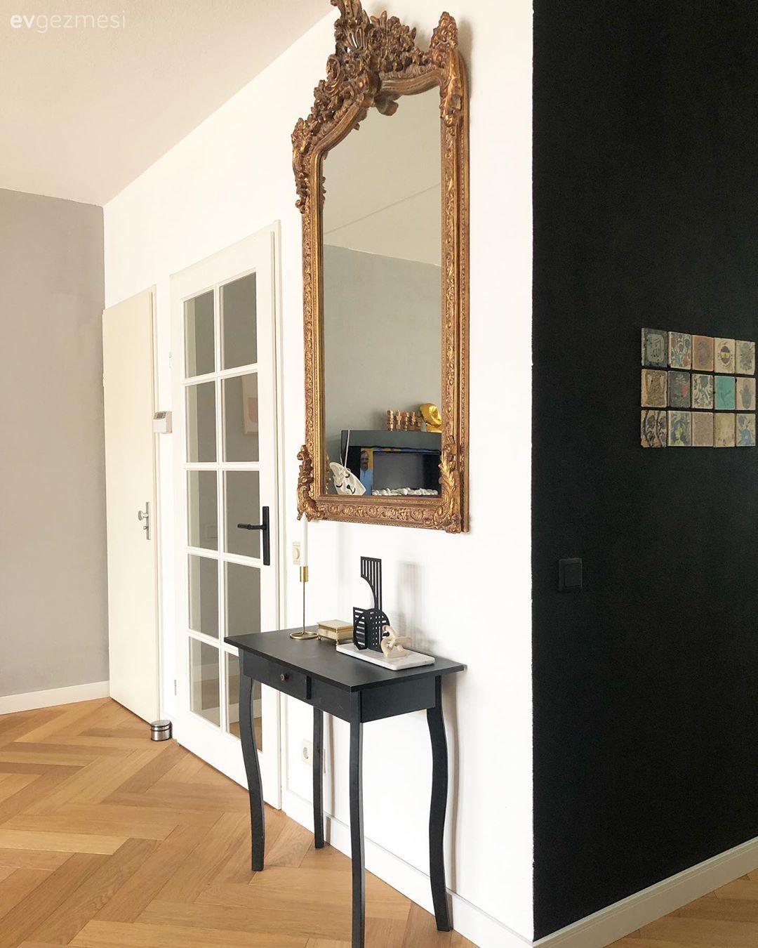 Salon, Siyah, Ayna, Dresuar, Yeşil, Parke, Beyaz, Duvar dekorasyonu