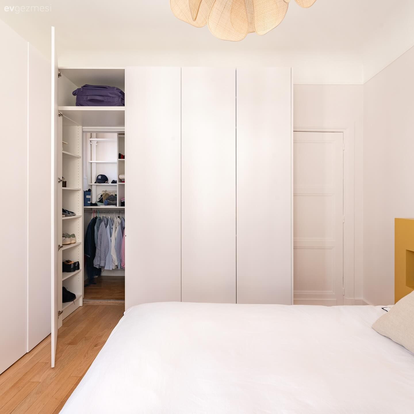 2024 Yılında Gardırop Yaptırmayı Düşünler İçin 13 Kullanışlı Model!