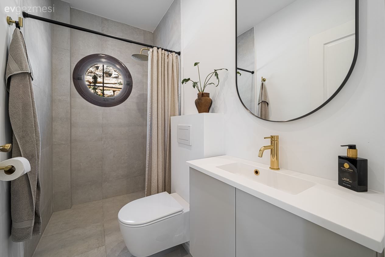 Müstakil Ev Modelleri: 347 M2'lik Üç Katlı Büyüleyici Villa!