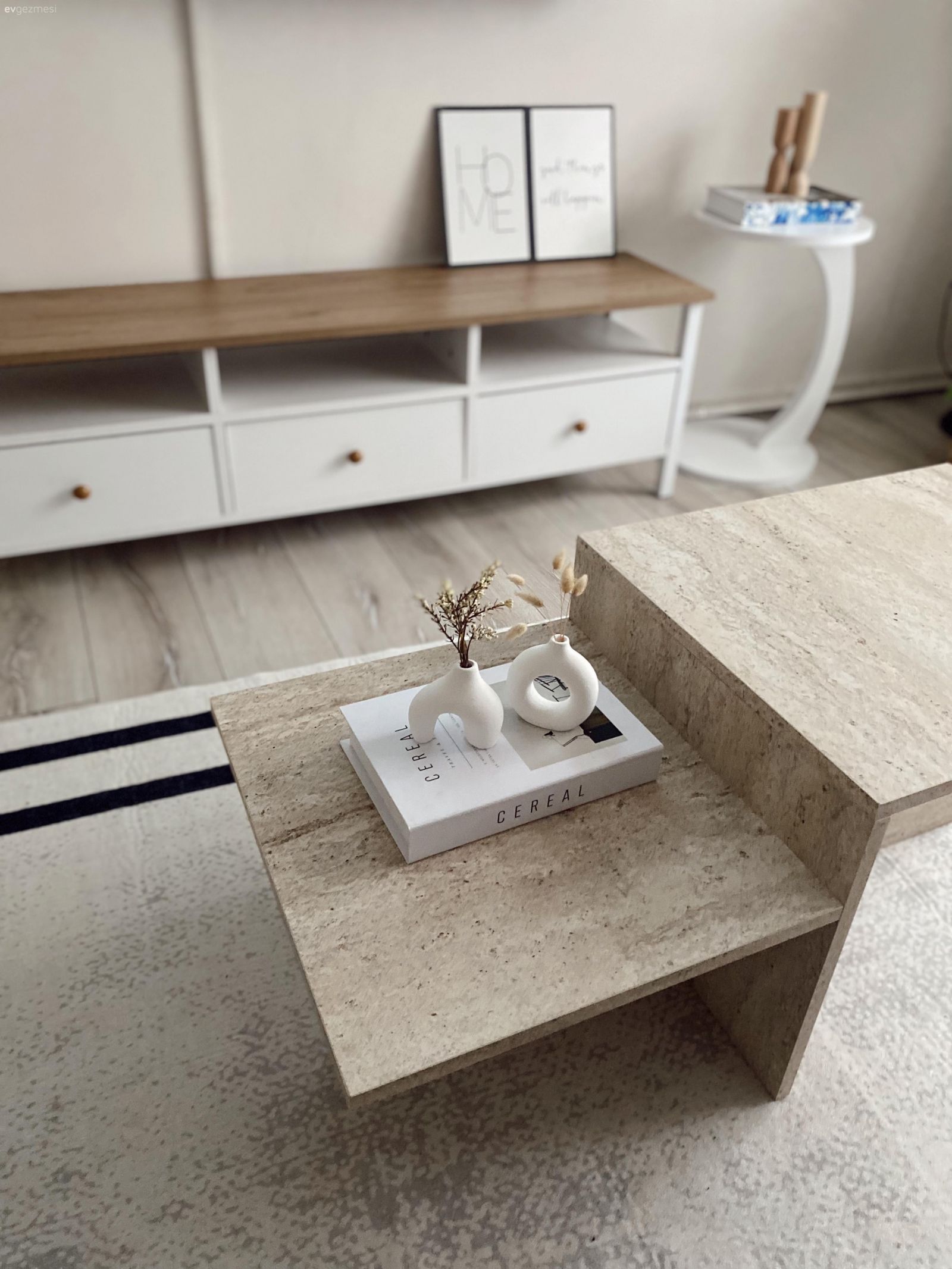 Tv ünitesi, Tv ünitesi aksesuarları, Ev Aksesuar, Orta sehpa, Sehpa, Yan sehpa, Halı, Salon halısı