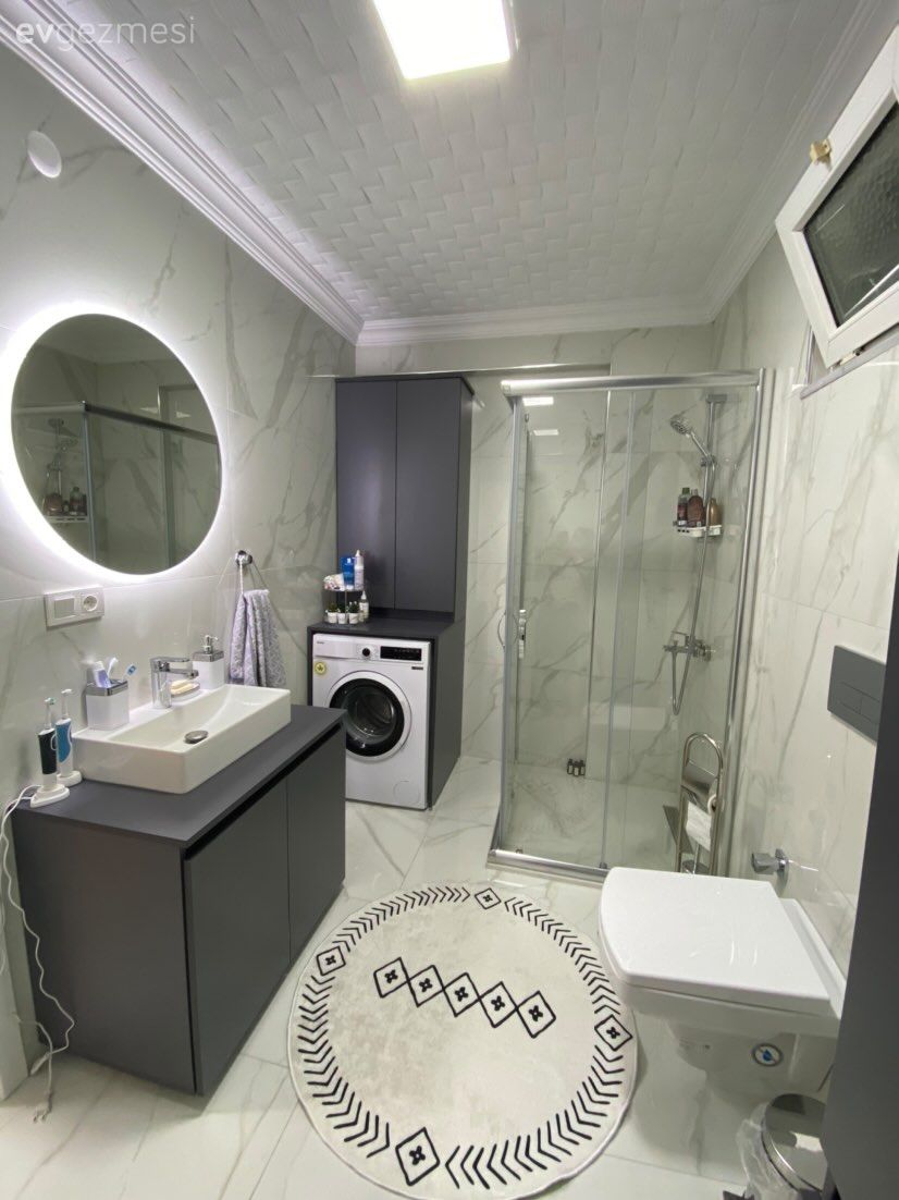 Bu İstanbul Evinde Değişim Rüzgarı Mutfak ve Banyodan Esmiş!