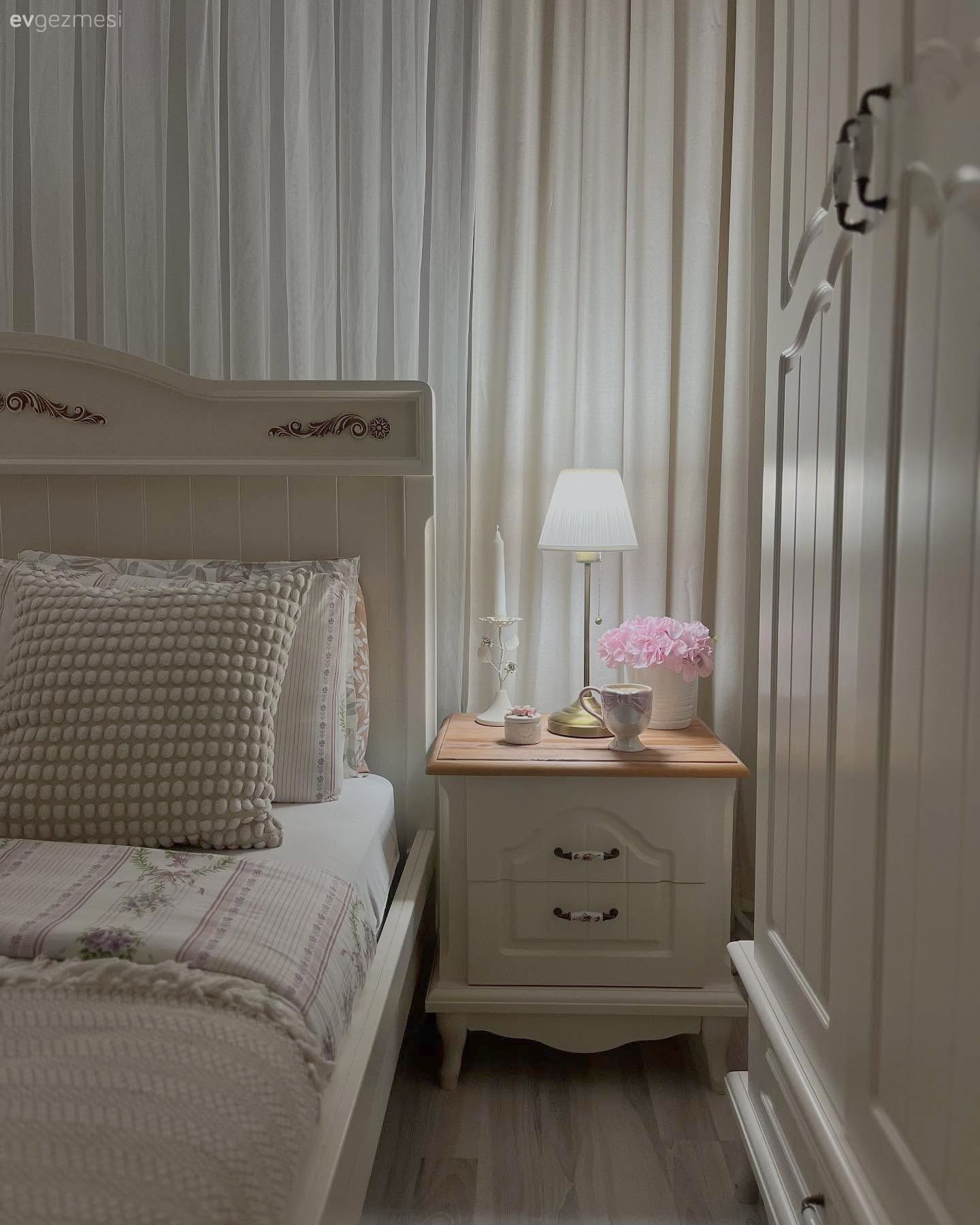 Ev Gezmesi:  Modern ve Country Tarzdan İzler Taşıyan Bir Dekor