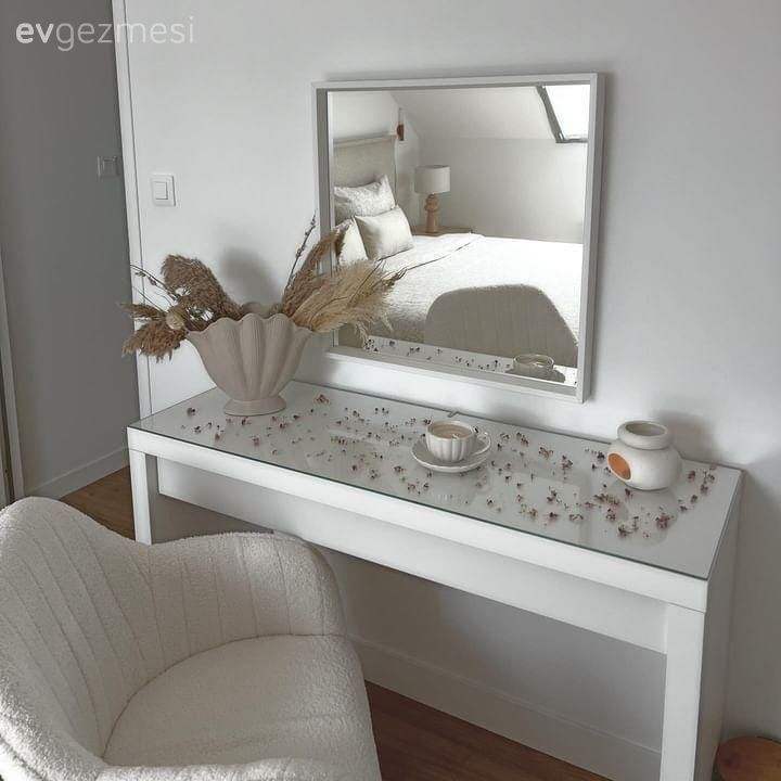 Makyaj masası, Yatak Odası, Makyaj aynası, Sandalye