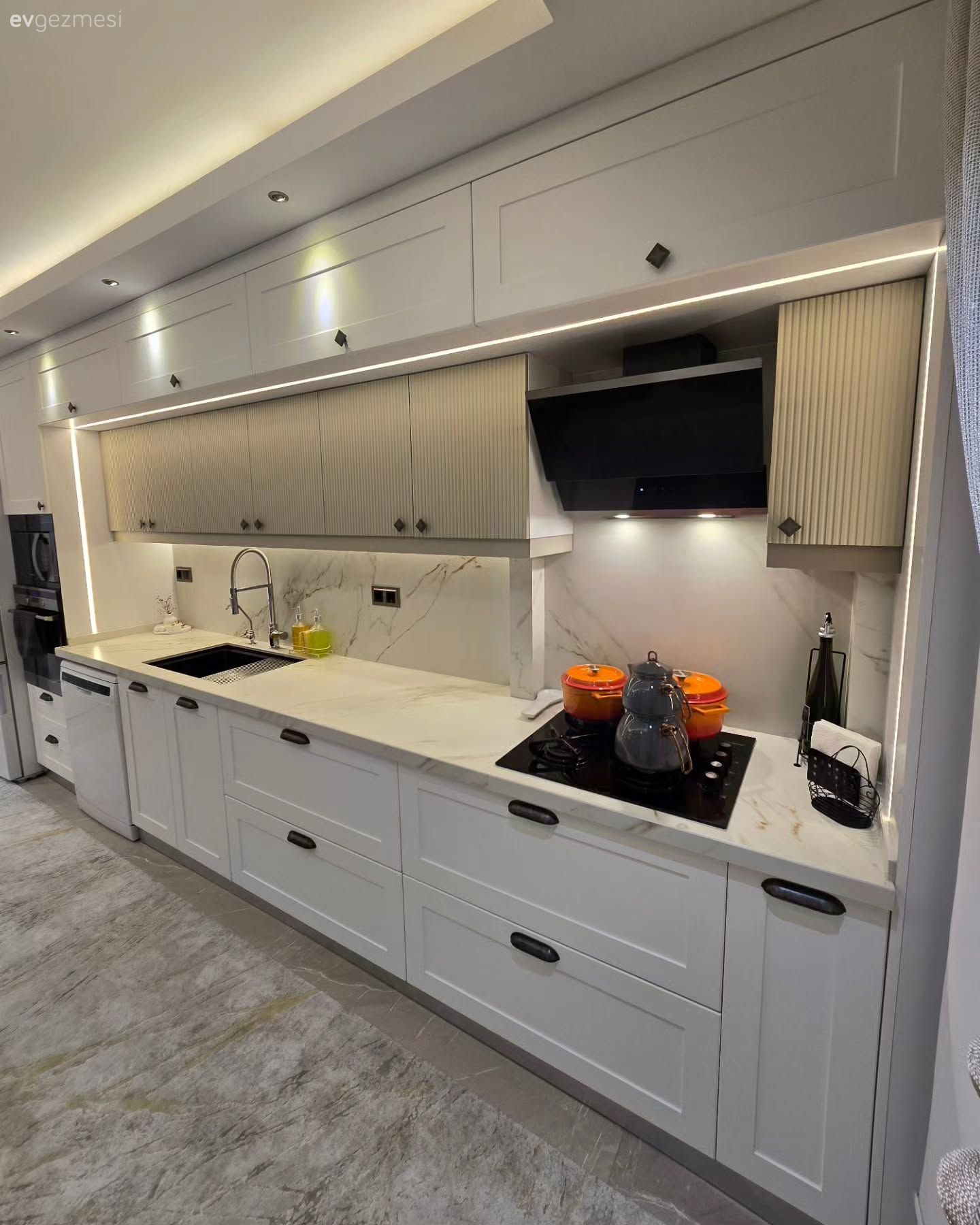 İki Tarafı İyi Değerlendirilen Bu Mutfağın Keyfine Diyecek Yok