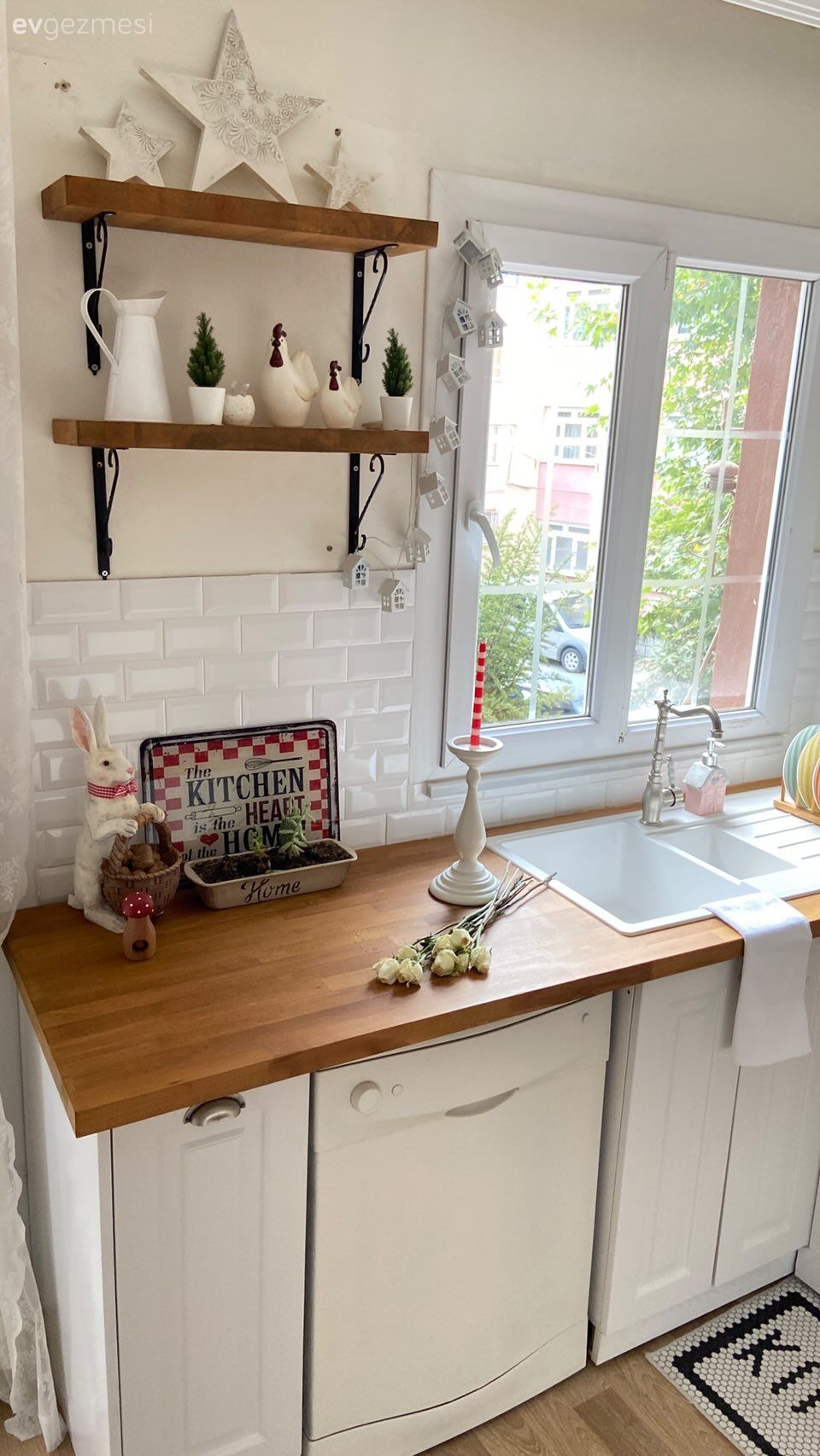 Shaker kapaklı dolaplar, Mutfak, Metro seramik, Seramik, Ahşap mutfak tezgahı, Mutfak tezgahı, Mutfak rafı, Paspas, Mutfak aksesuarları