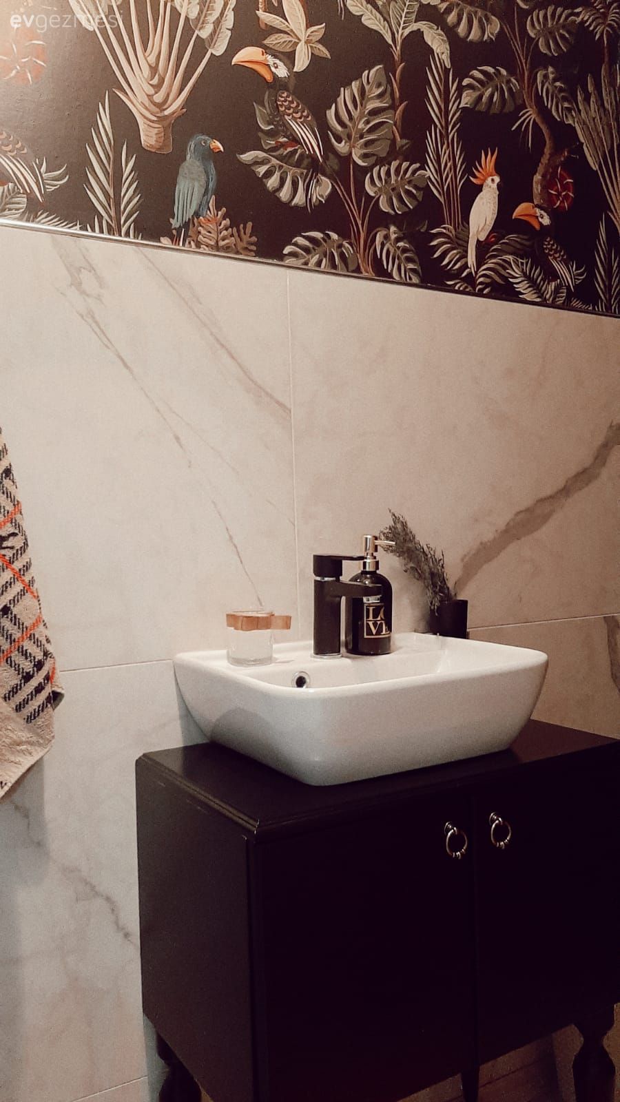 Banyo, Banyo dolabı, Siyah, Banyo duvar kağıdı, Banyo seramikleri