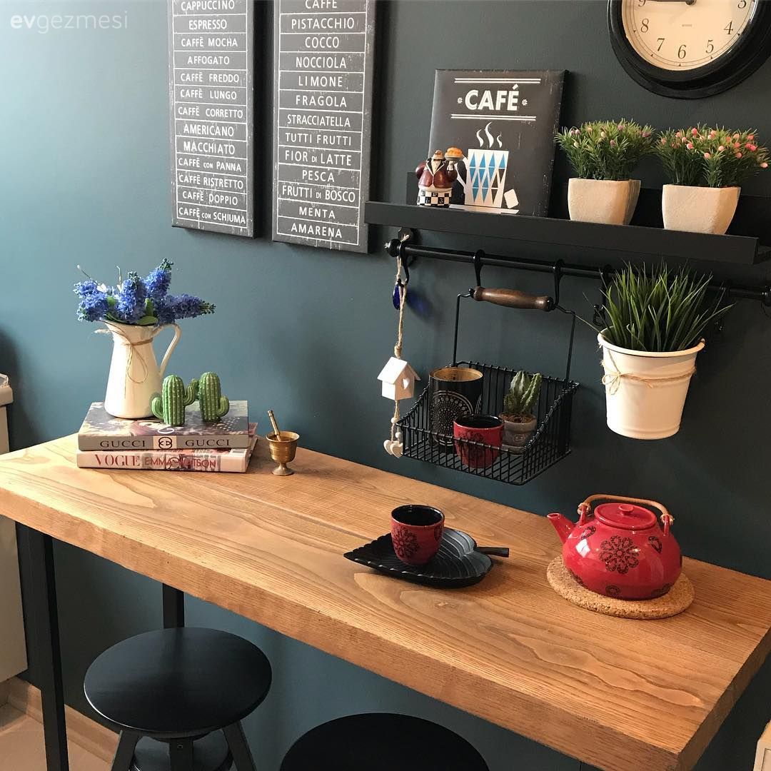 Sıcacık Atmosferiyle  Mutluluk Saçan Bir İstanbul Evi