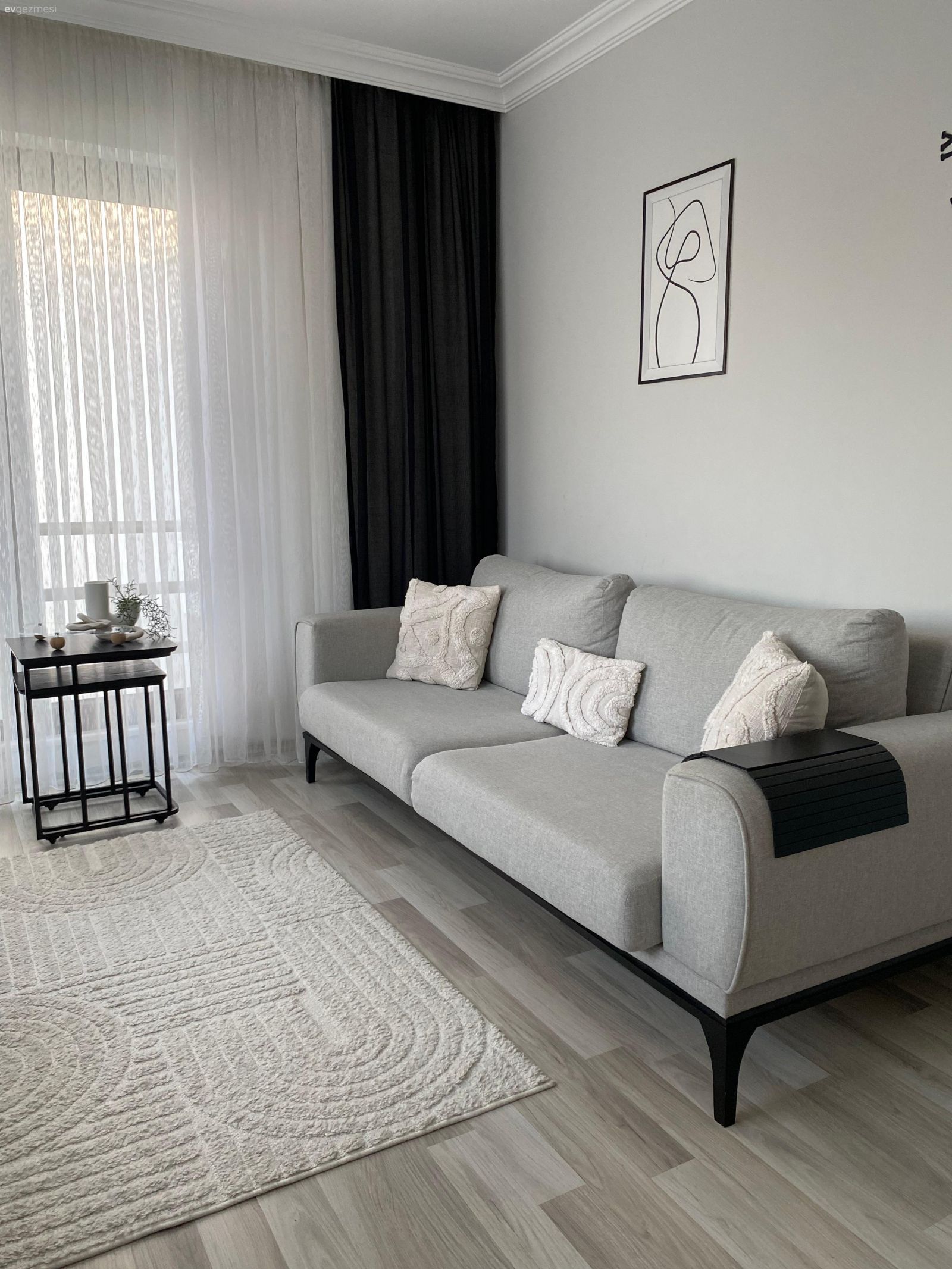 Bu Evde Her Eşya Küçük Alanlara Uygun Şekilde Seçilmiş