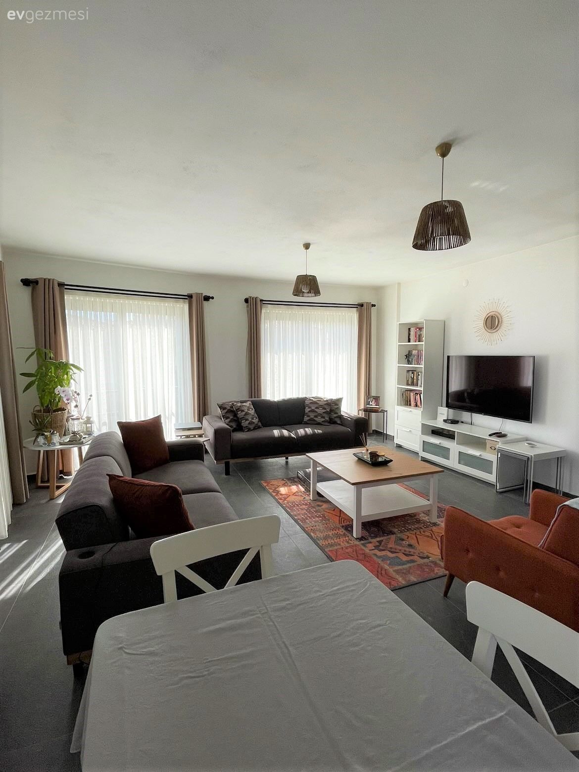 Bu Datça Evi Dışarıdaki Enerjiyi Olduğu Gibi İçine Çekmiş