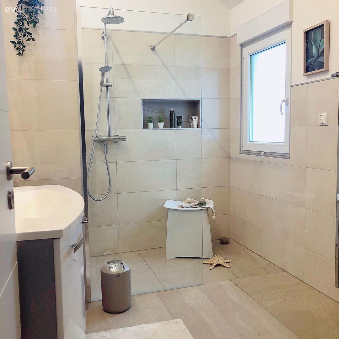 Banyo, Beyaz, Banyo dolabı, Banyo seramikleri
