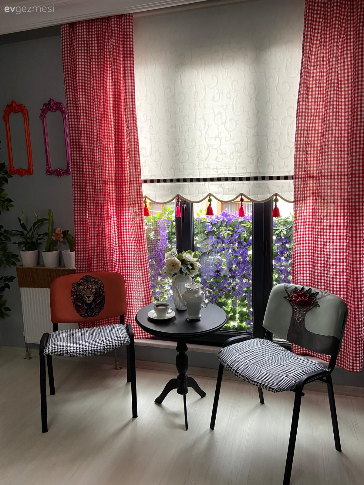 Öncesi&Sonrası: İki Katlı Evin Salonu Neşeli Bir Atölyeye Dönüşmüş