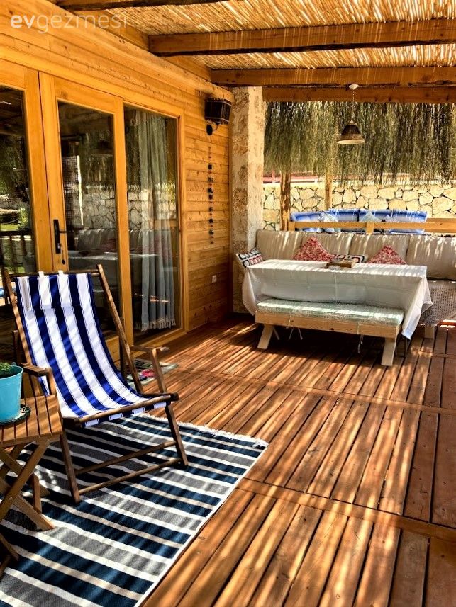 Kaş'taki Bu Tatil Evi Geçmiş ve Bugün Arasındaki Eğlenceli Köprü!