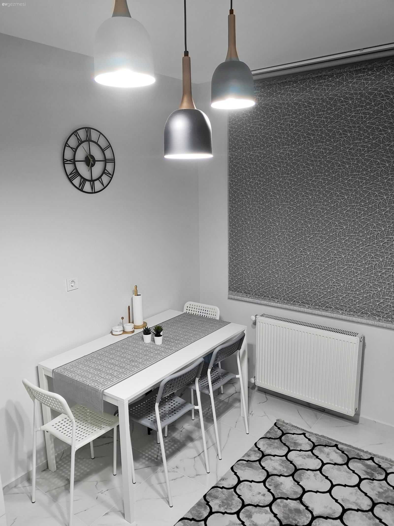 Sadelik Yanlısı Bu Bursa  Mutfağı Ferahlığın da Hakkını Vermiş!