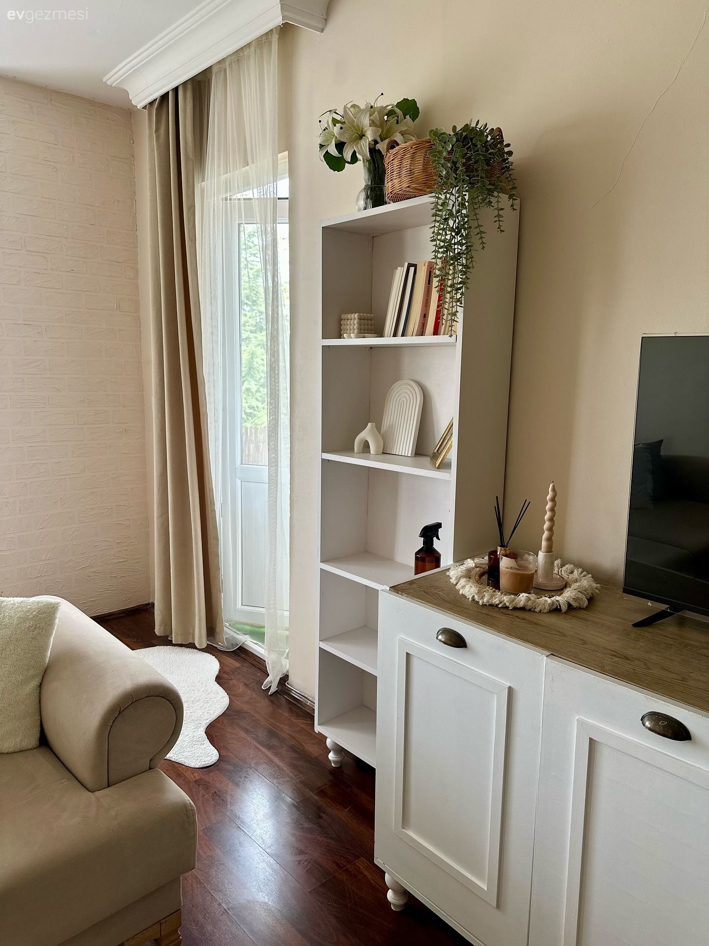 Bu Kocaeli Evinde Gün Işığını Cömertçe Sunan Cepheler Var