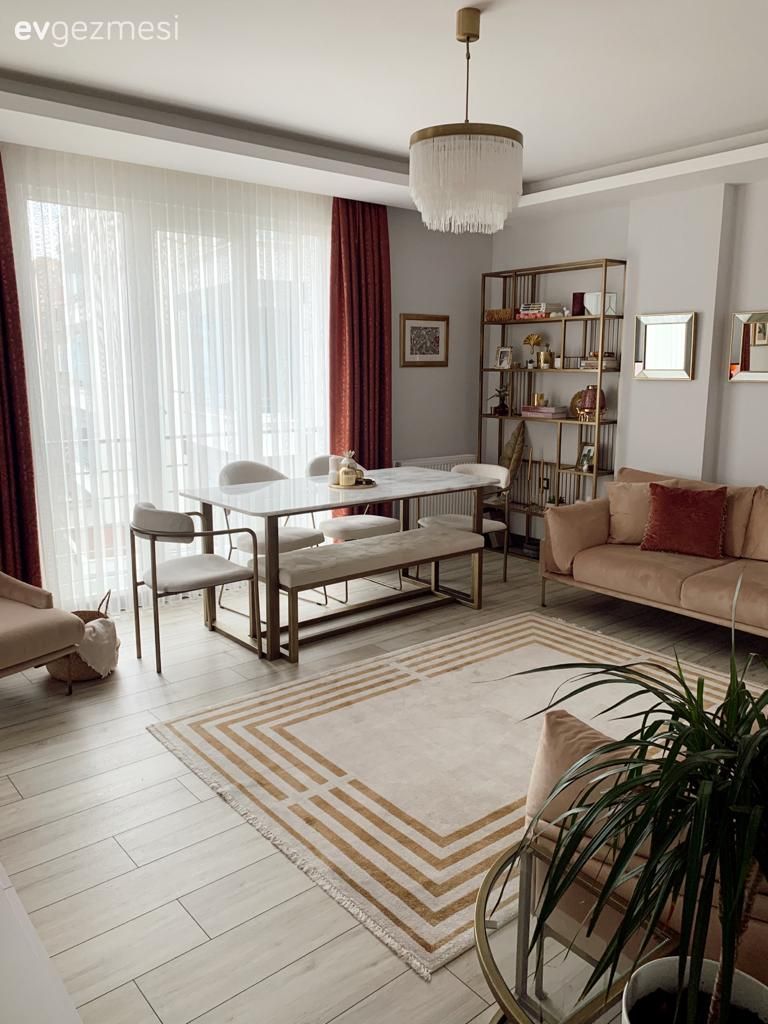 2021 Yılından Ev Gezmeleri: Yılın En Sevilen Salonları!