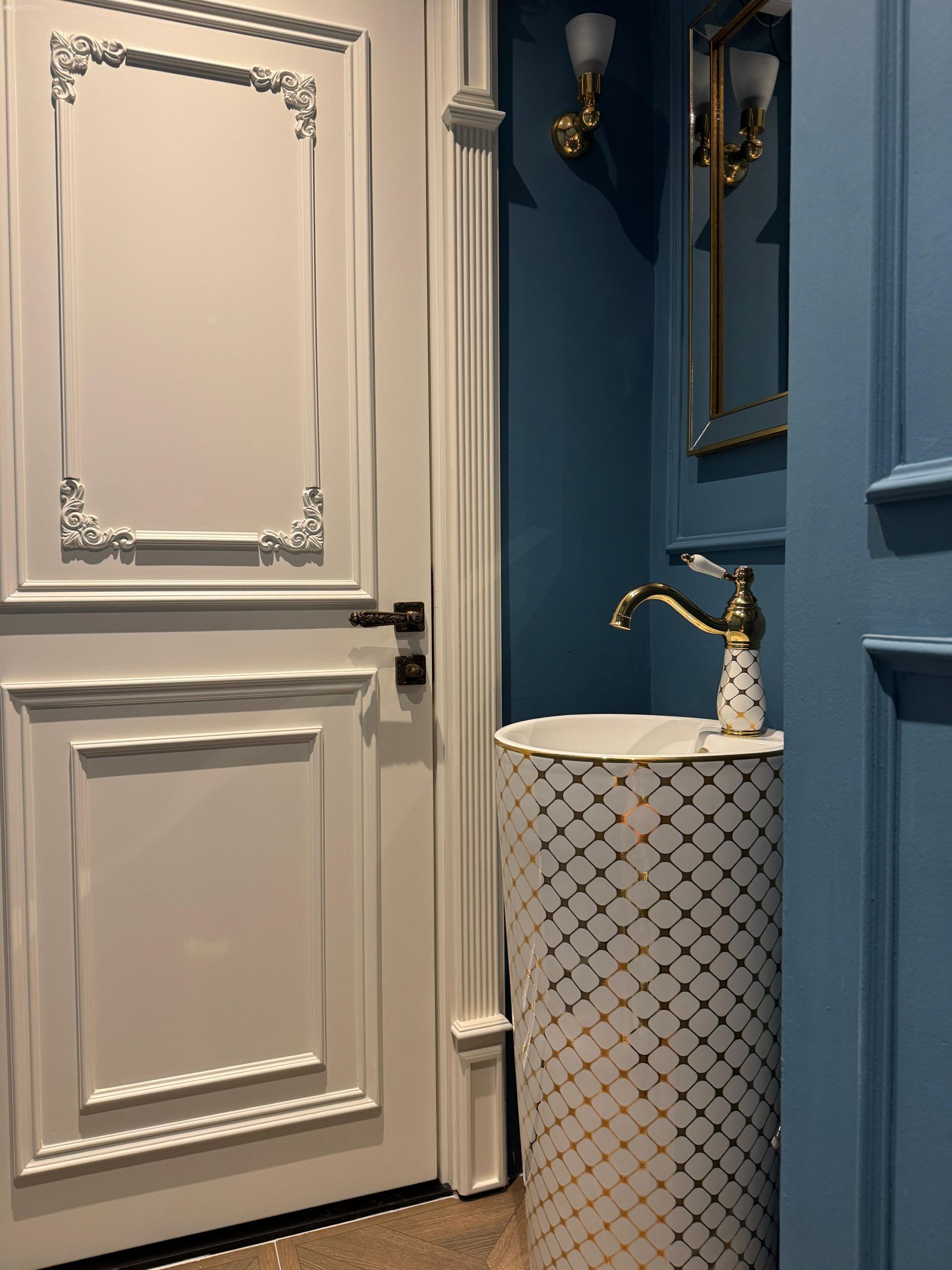 İddialı Tasarımlar ve Zamansızlık: İstanbul'dan Zarif Bir Ev