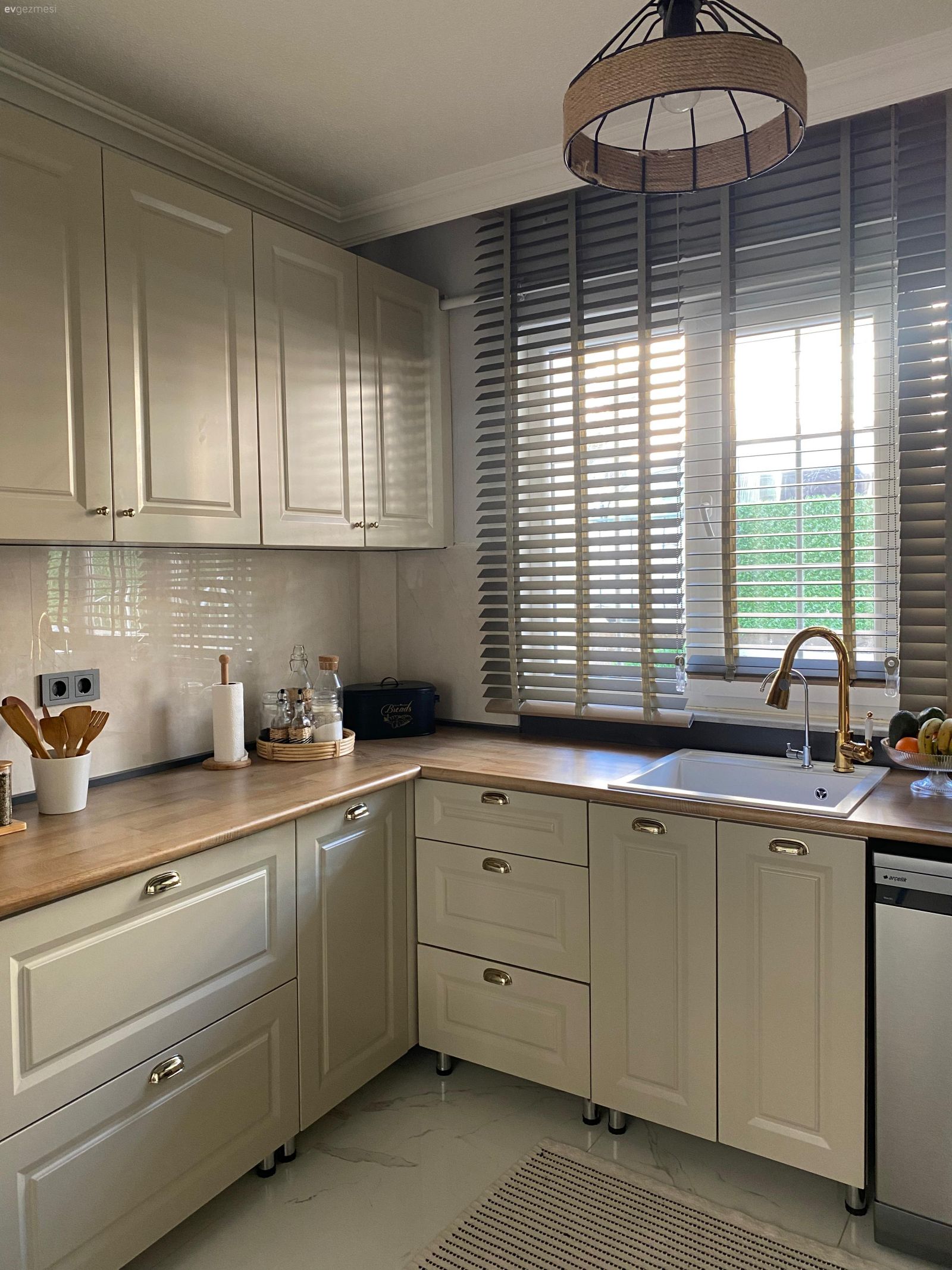 Tek Duvar Mutfak U-Tipine Dönünce Daha Kullanışlı Olmuş