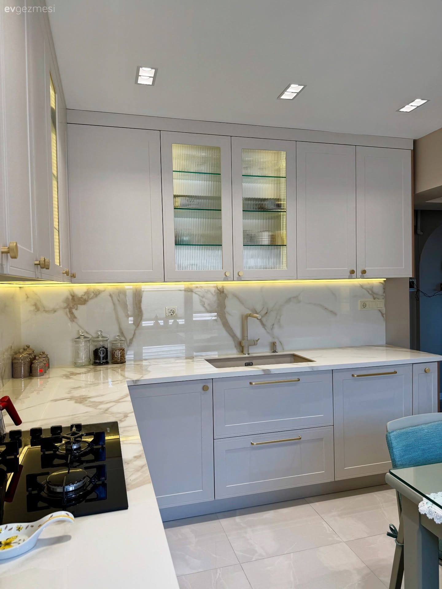 L- Tipi Bu Mutfakta Kalite, Ferahlık ve Samimiyet Bir Arada