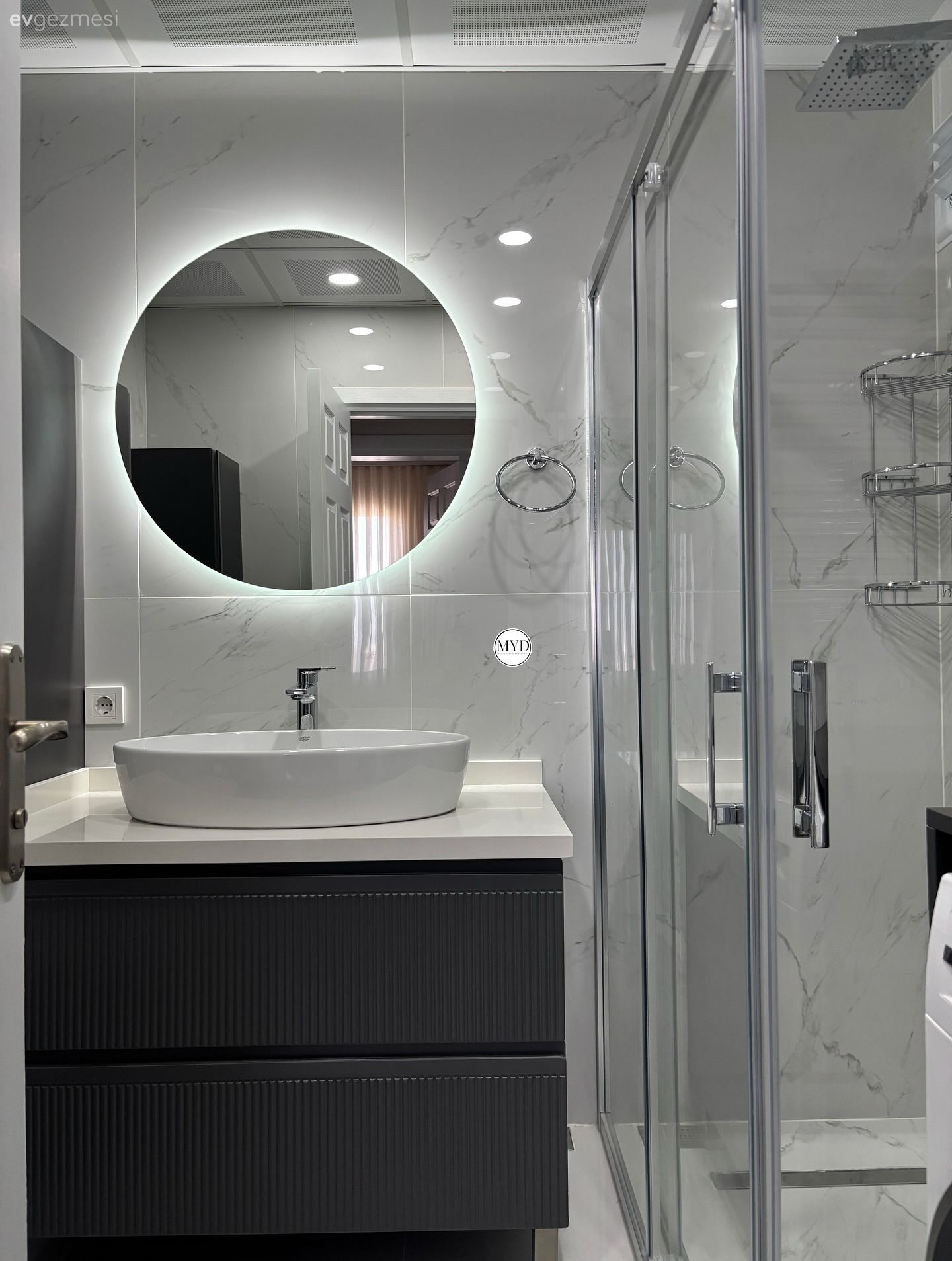 Bu Evde Banyo ve Mutfağa Modern Dokunuşlar İyi Gelmiş