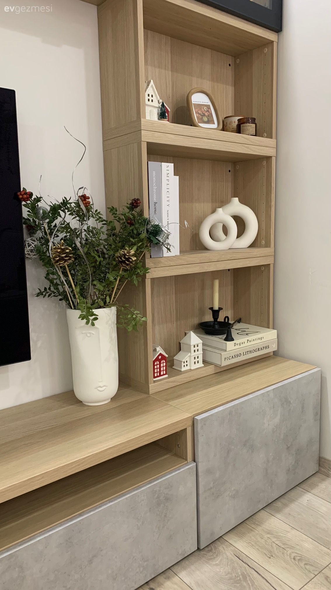 Bu İstanbul Evi Nötr Tonların Risksiz Uyumuna Teslim Olmuş