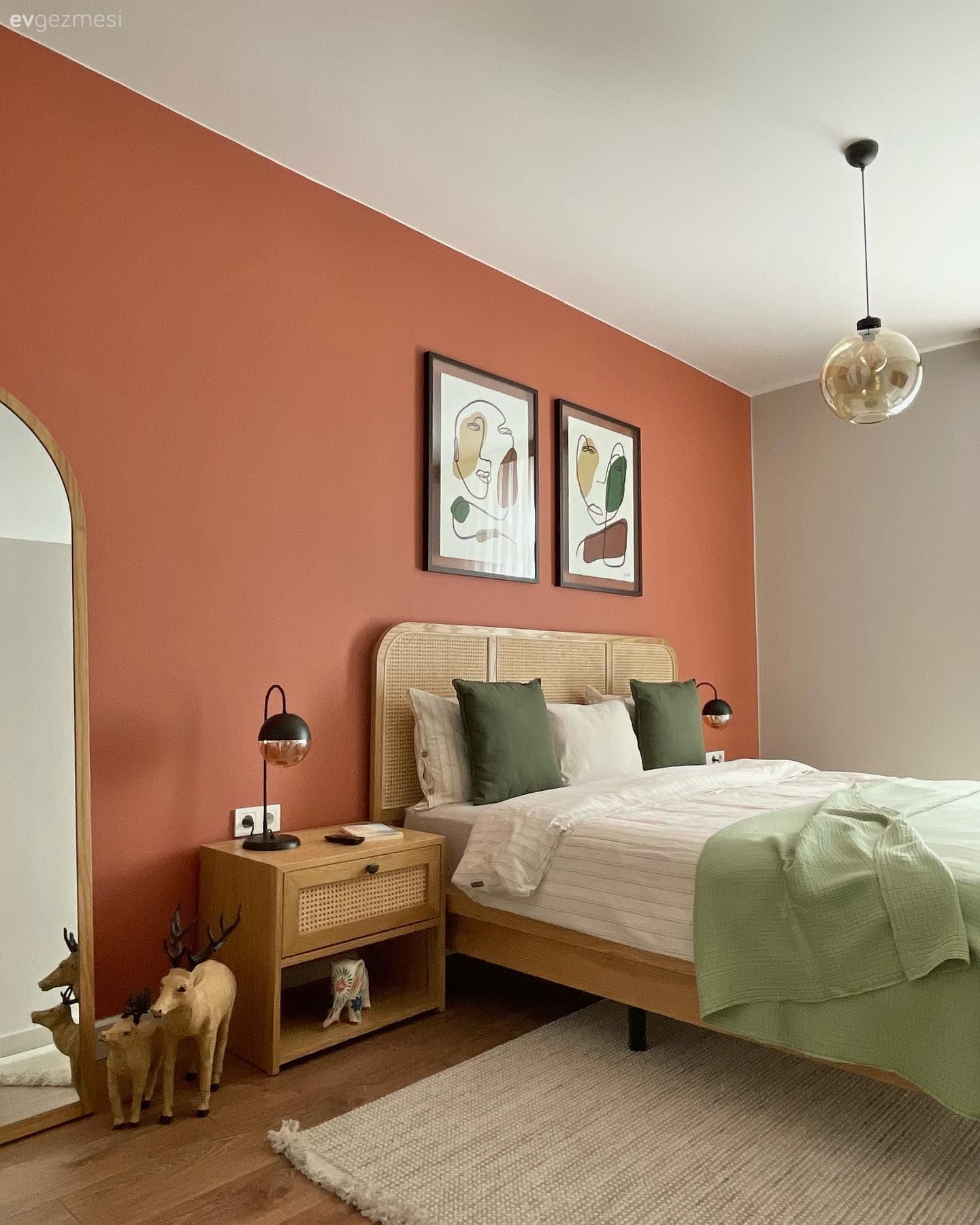 İç Mimar Elinden Çıkan Bu Daire Gösterişe Kaçmayan Şıklığı Seçmiş!