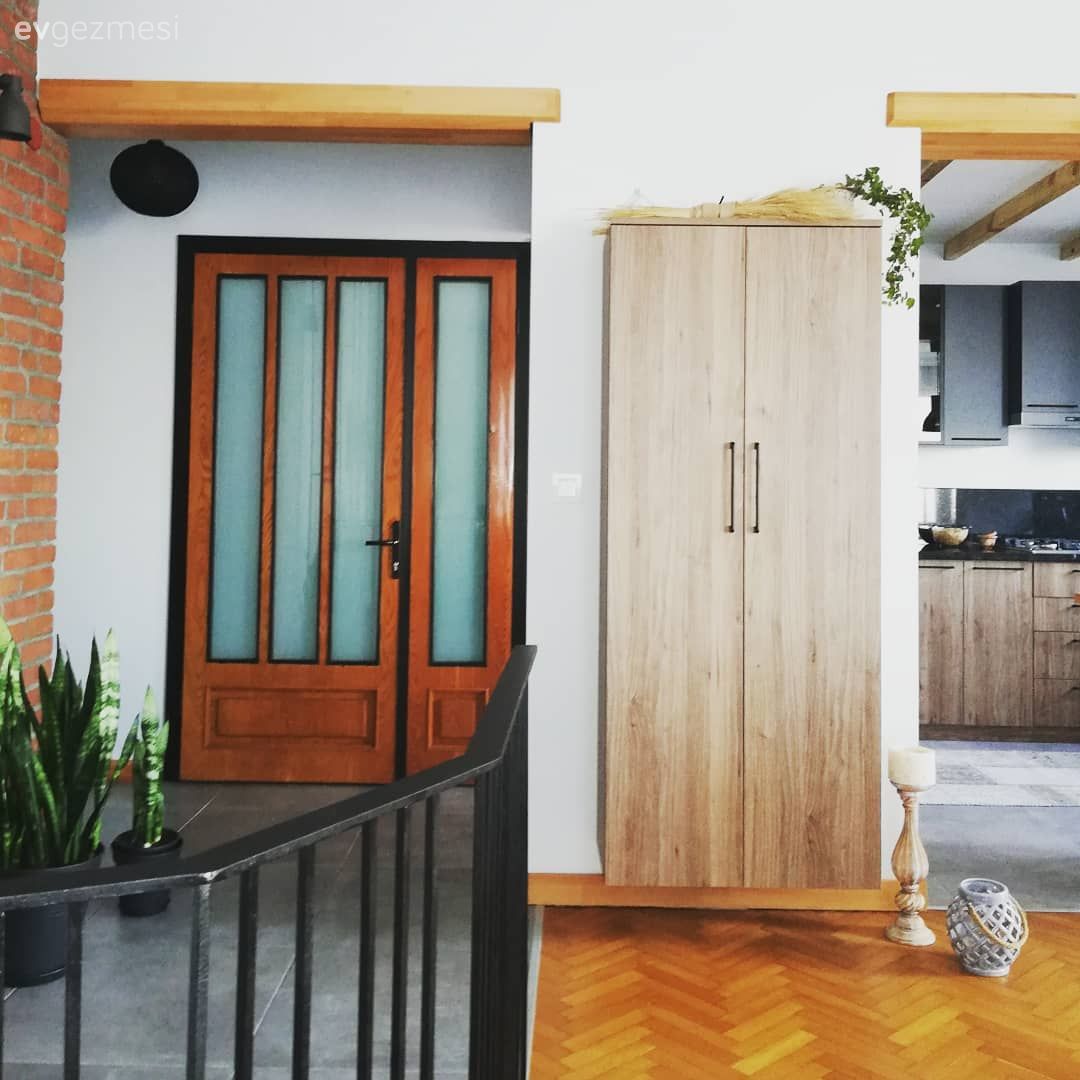 Dubleks evler, Kahverengi, Siyah, Merdiven, Parke, Kapı 