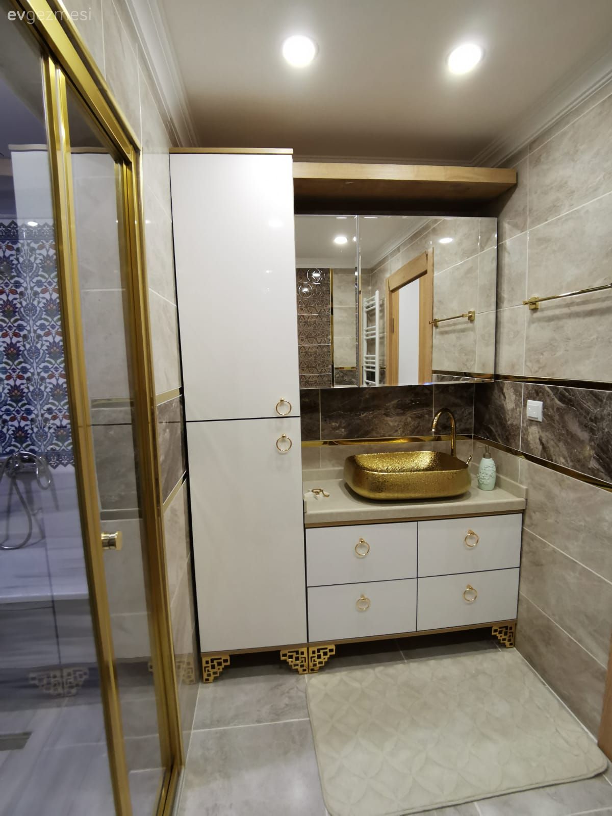 Özel Tasarımlarla Zenginleşen Bu Ev Hem İddialı Hem De Konforlu!