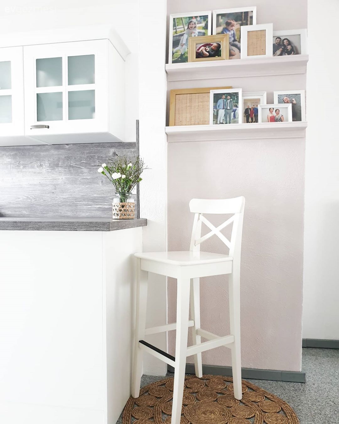 Mutfak yarım adası, Mutfak, Beyaz, Country mutfak, Mutfak tezgahı, Mutfak tezgah arası, Mutfak Avize Modelleri, Bar masa & sandalyeleri, Duvar rafı, Duvar dekorasyonu, Mutfak aksesuarları, Mutfak zemin seramikleri, Jüt halı, Halı