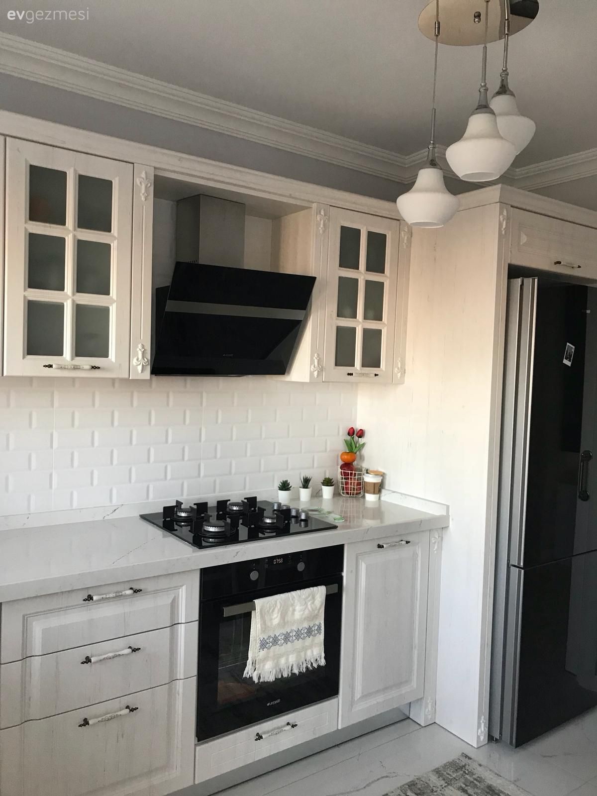 Ev Gezmesi: Keyif Dozu Yüksek Şık Bir Dekor