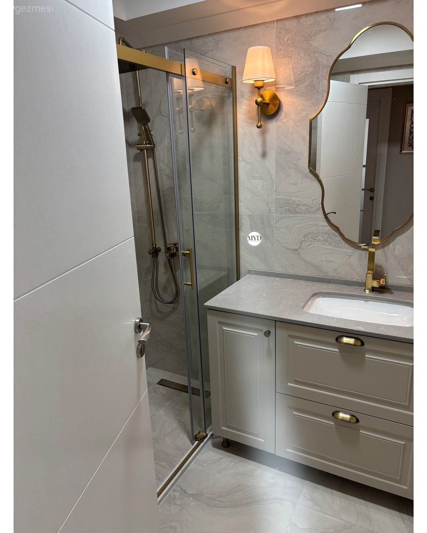 Bu Country Banyoda Renk Paleti Zamansız Tonlardan Oluşuyor