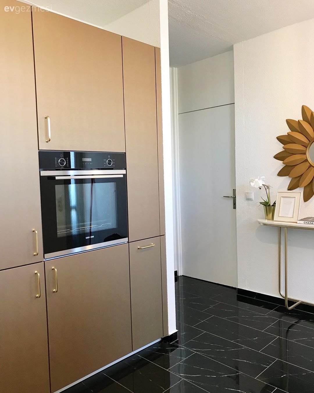 Bu Parıldayan Evin İçinde Renkler Bayram Ediyor!