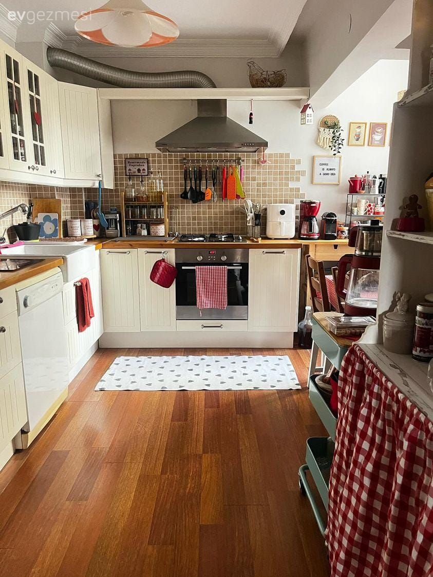 Bu Rustik Mutfakta Çok Sesliliğe de Ayrı Bir Yer Var!