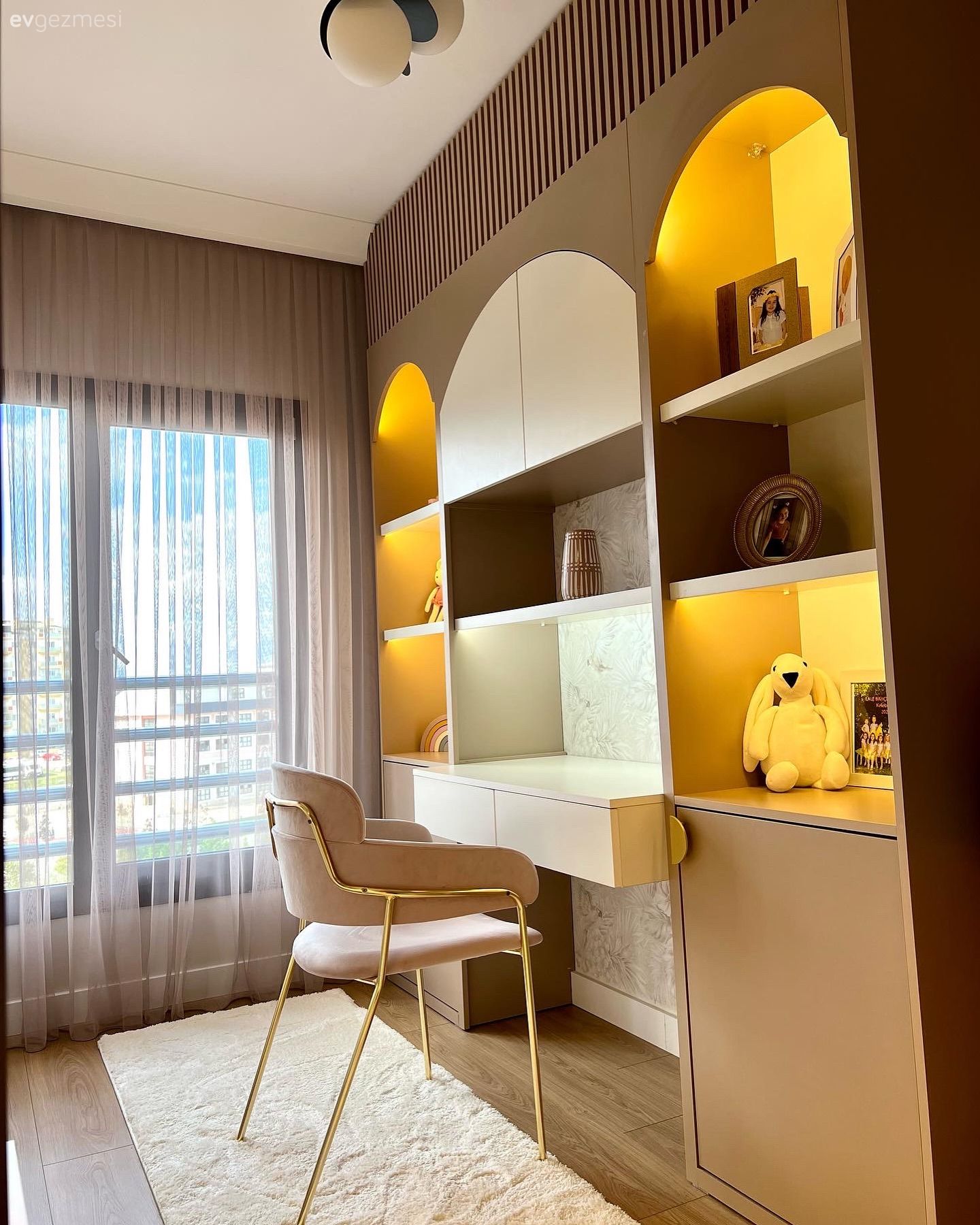 Kocaeli'deki İki Katlı Bu Evin Her Odası Ayrı Özene Sahip