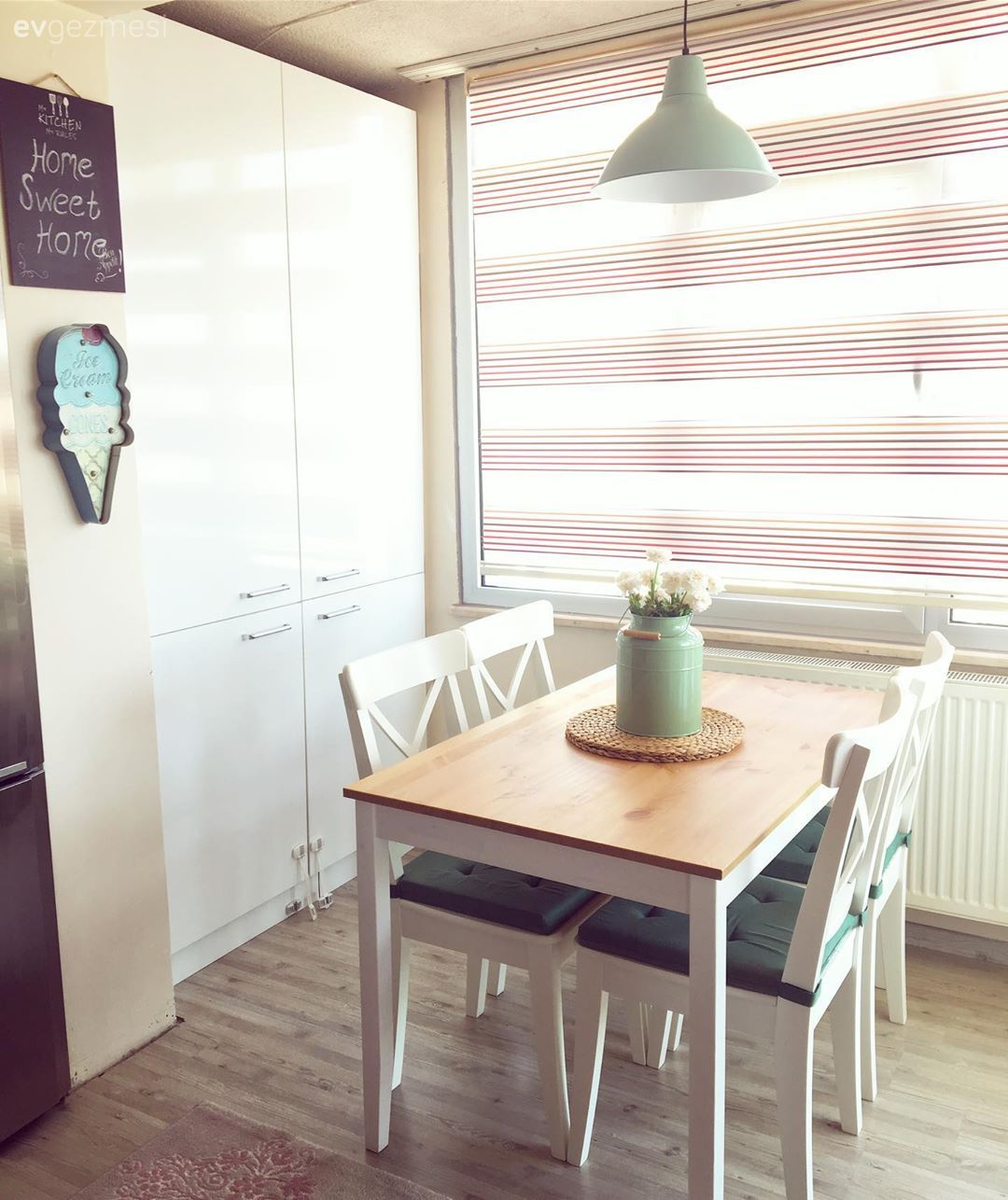 Ev Gezmesi: Bayramlıklarını Giymiş Şeker Gibi Bir Ev