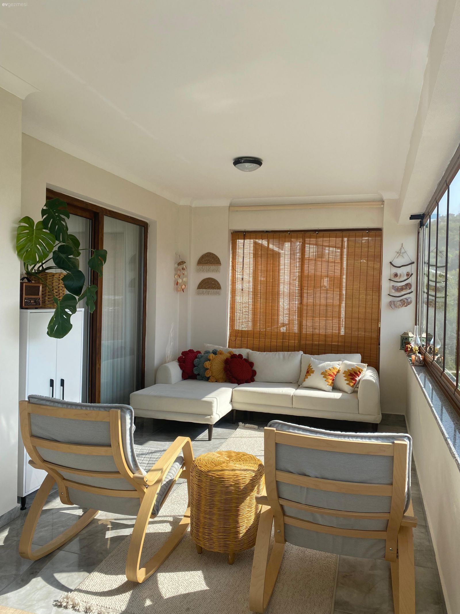 Bu Trabzon Evinde Balkondan Salona Her Yer Enerjik