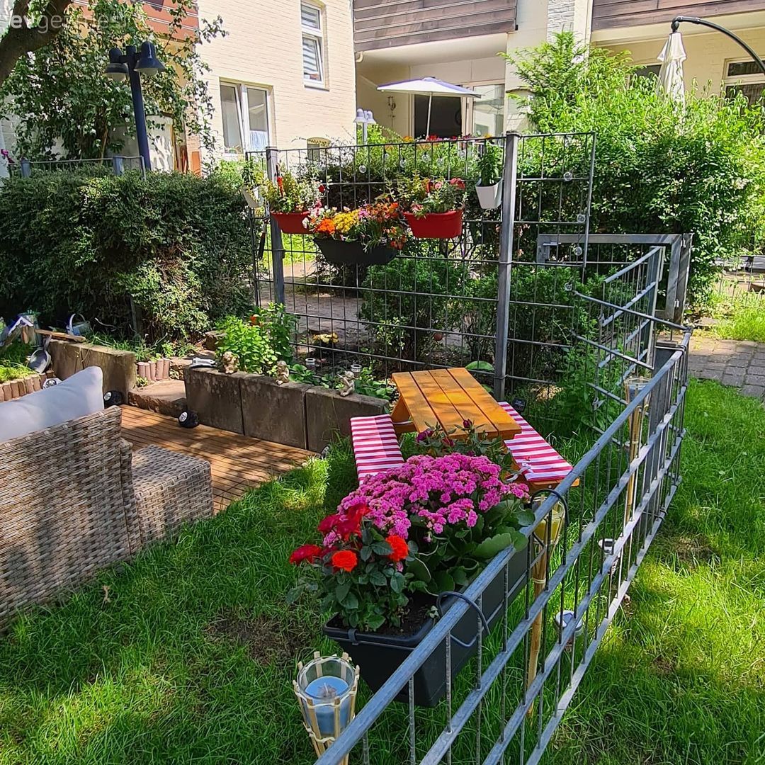 Ev Gezmesi: Mutluluk Yaymayı Hedefleyen Bir Bahçe