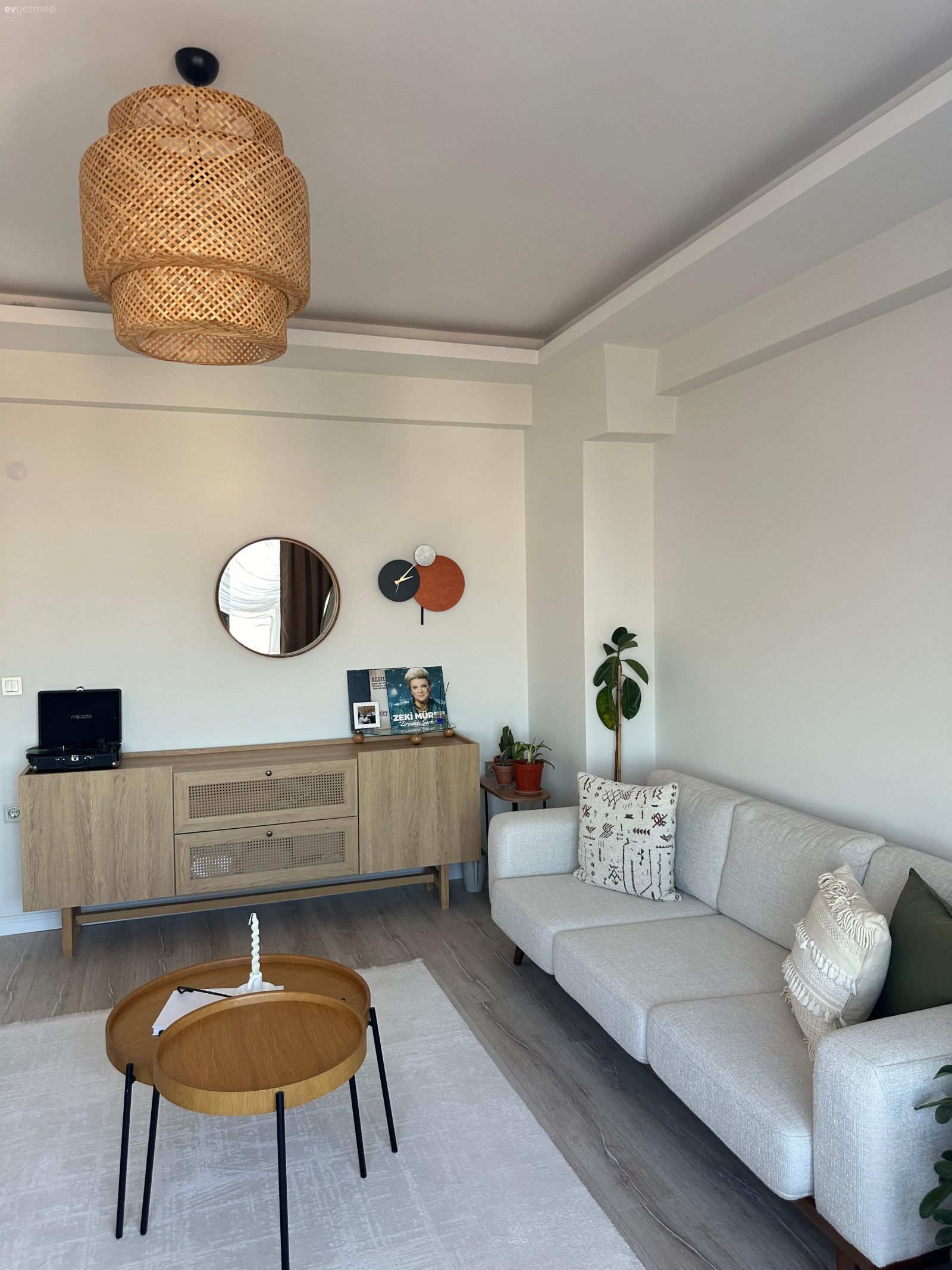 Bu Sakarya Evi Renklerin ve Tarzların Çeşitliliğini Seviyor