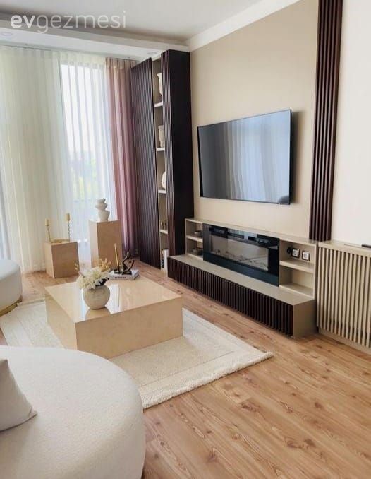 Salon, Modern, Beyaz, Siyah, Bej, Köşe koltuk, Koltuk takımı, Tv ünitesi, Tv ünitesi aksesuarları, Ev Aksesuar, Orta sehpa, Sehpa, Tül perde, Perde, Kırlent, Ev tekstili, Dekoratif Objeler, Halı, Salon halısı, Ahşap Mobilya, Parke, Kahve köşesi