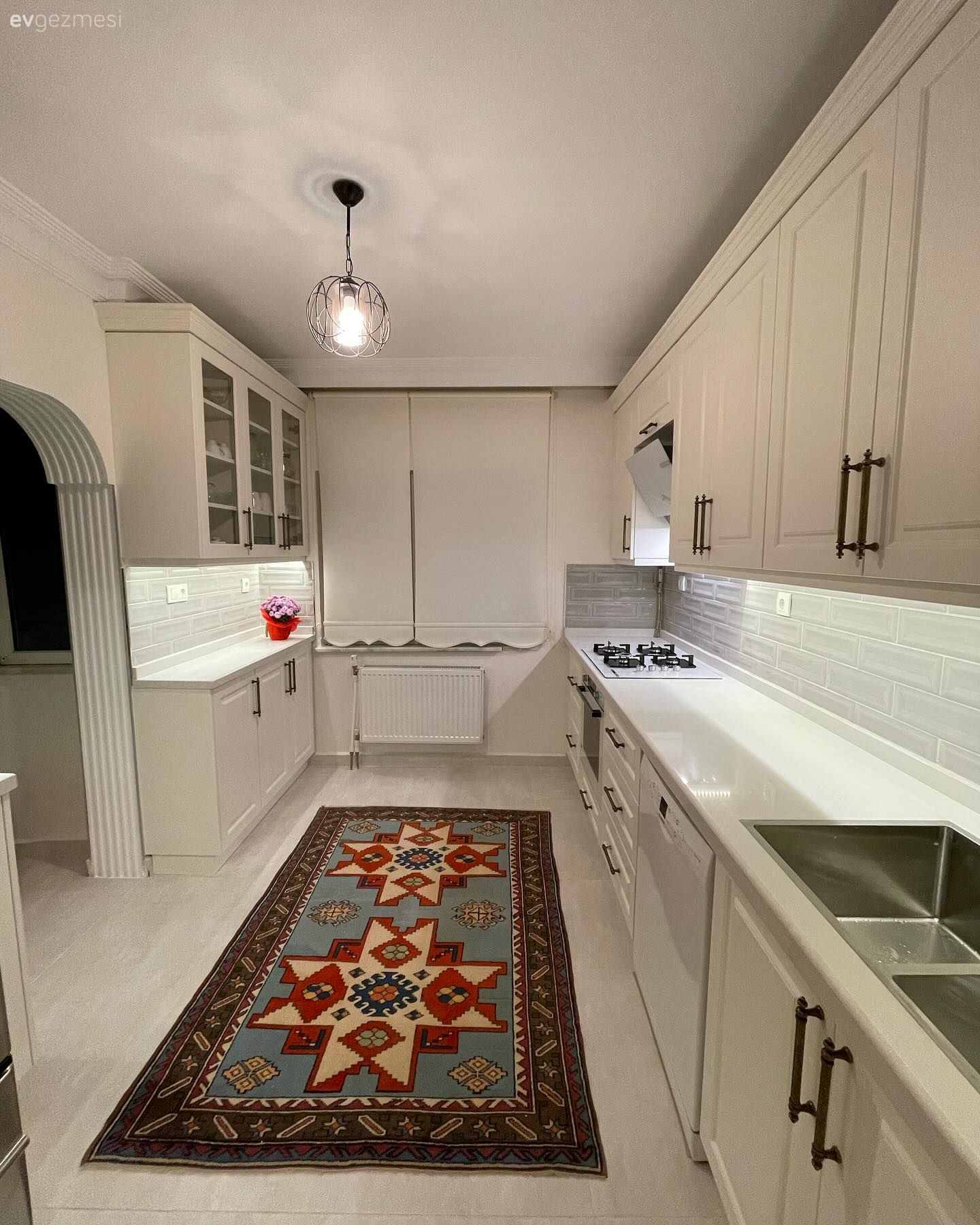 Öncesi&Sonrası: Beyazla Tanışan Bu Mutfak Şimdi Çok Daha Keyifli!