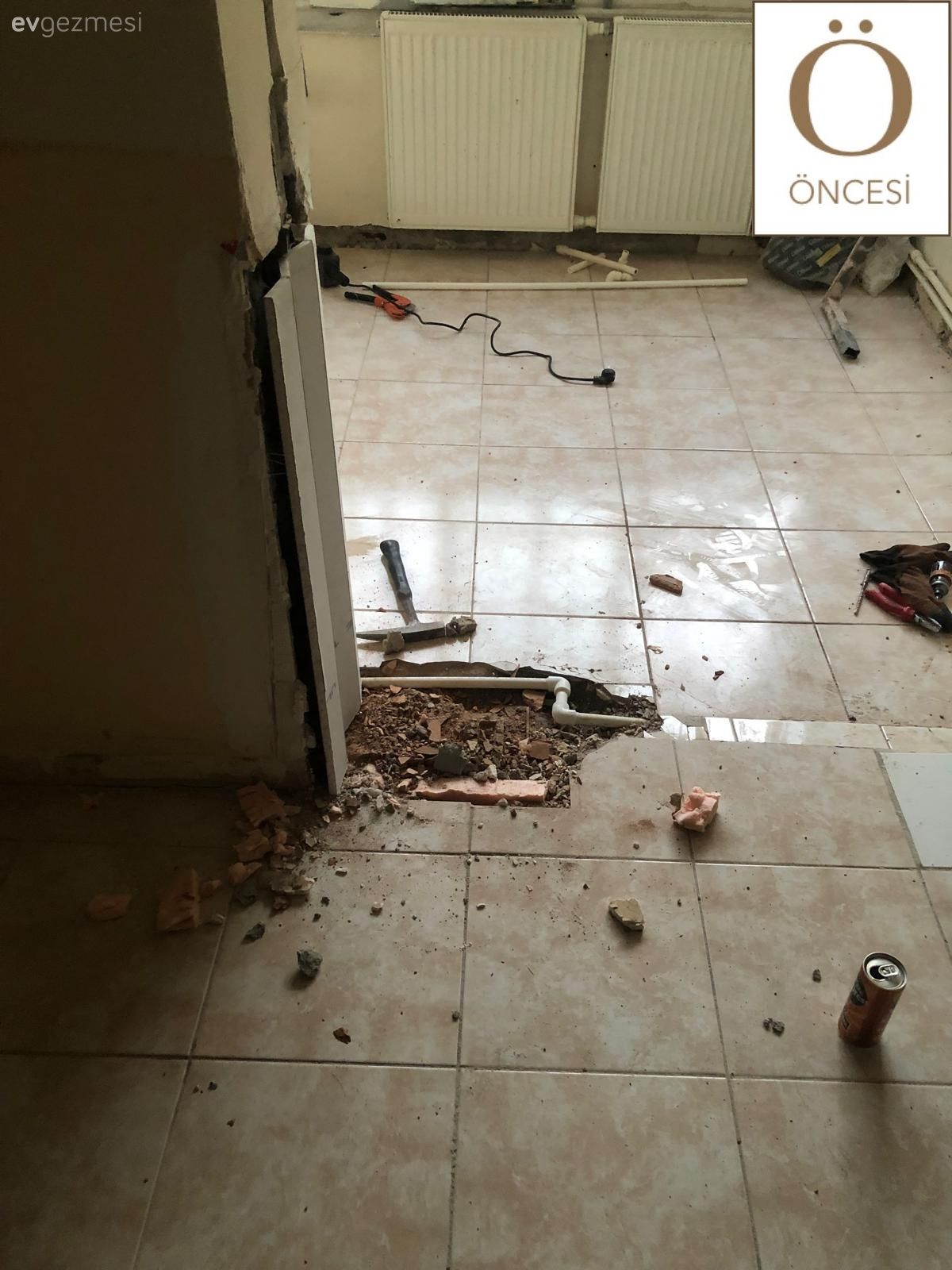 Bu TOKİ Evinde Mutfakla Birleşen Balkon Alanı Genişletmiş