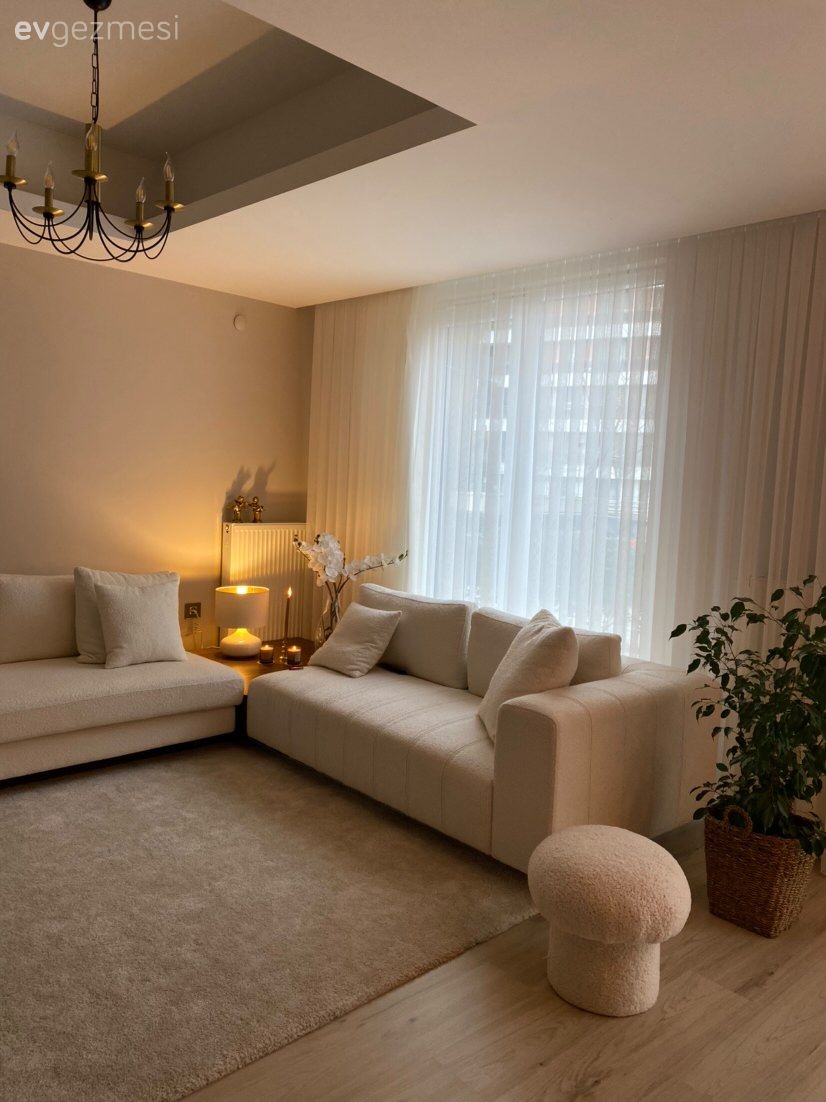 Bu Kocaeli Evi Sadeliği Ahşap Sıcaklığıyla Tamamlamış!