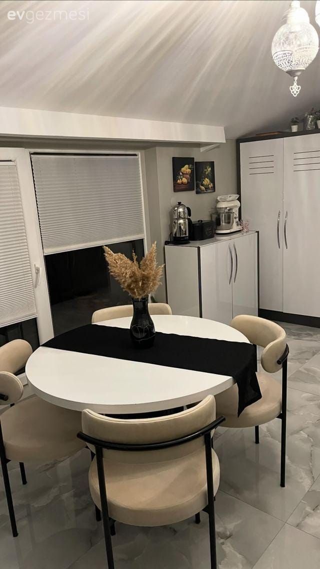 Müstakil Havası Veren Bu Ordu Evi Bir Rezidansın Dubleks Dairesi!