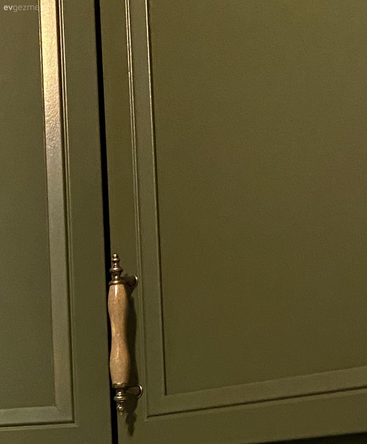 Öncesi&Sonrası: Yeşilin Bu Tonu Mutfağın Yeni Haline Çok Yakışmış!